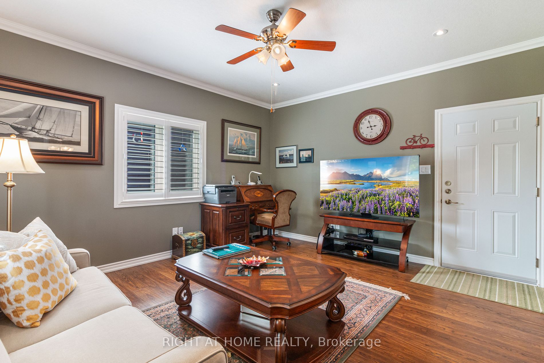 20 Grew Cres Property Photo 25