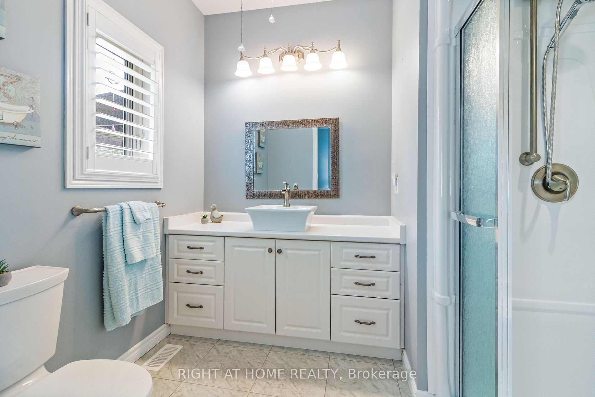 20 Grew Cres Property Photo 29