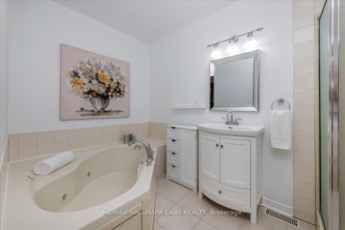 358 Little Ave 19 Property Photo 8