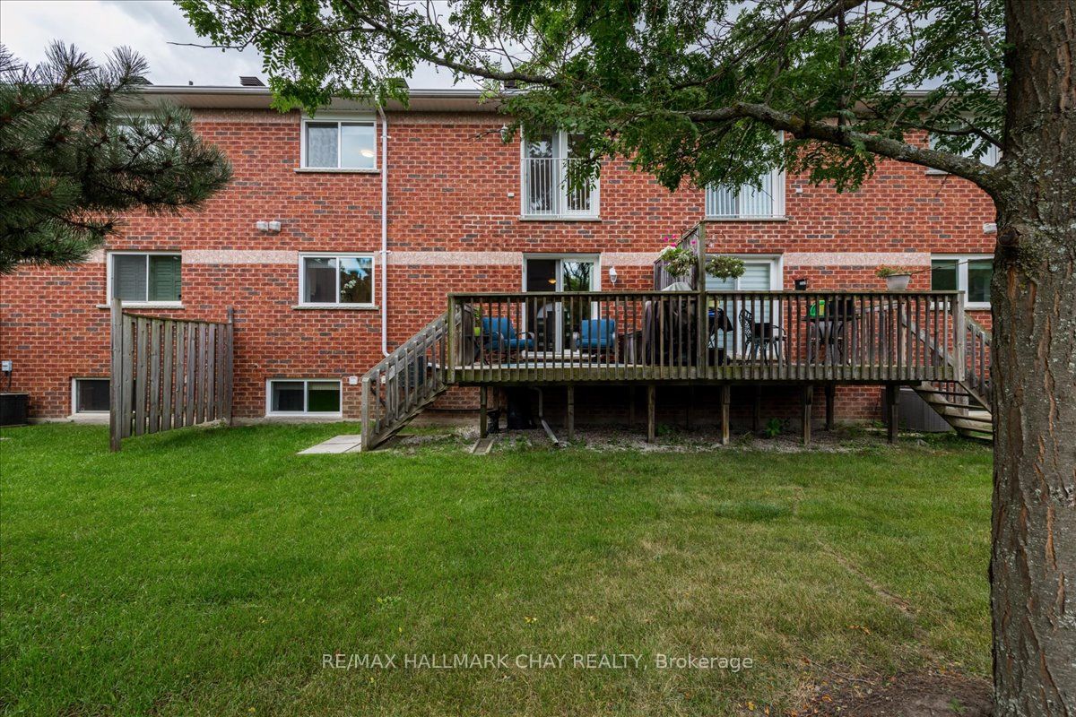 358 Little Ave 19 Property Photo 24