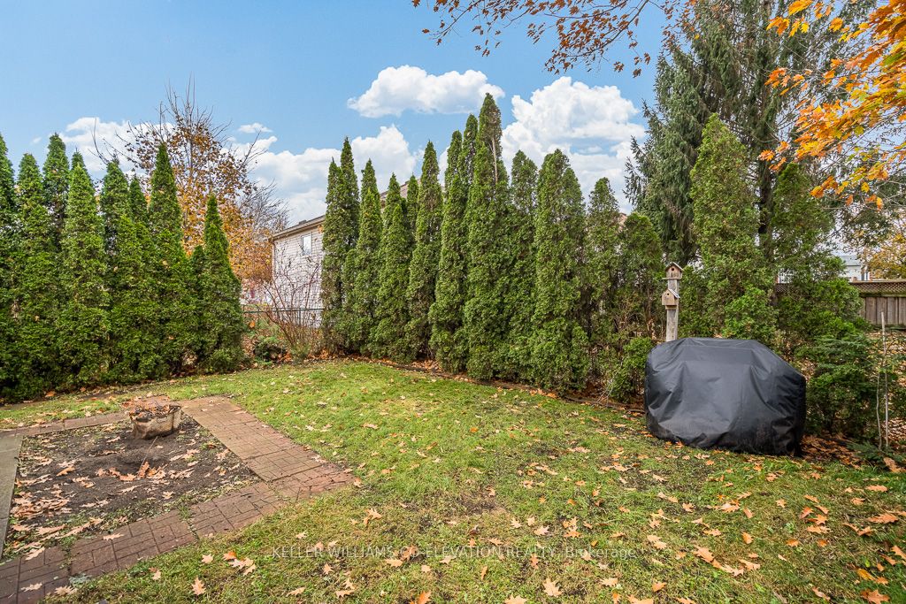 210 Dyer Dr Property Photo 10