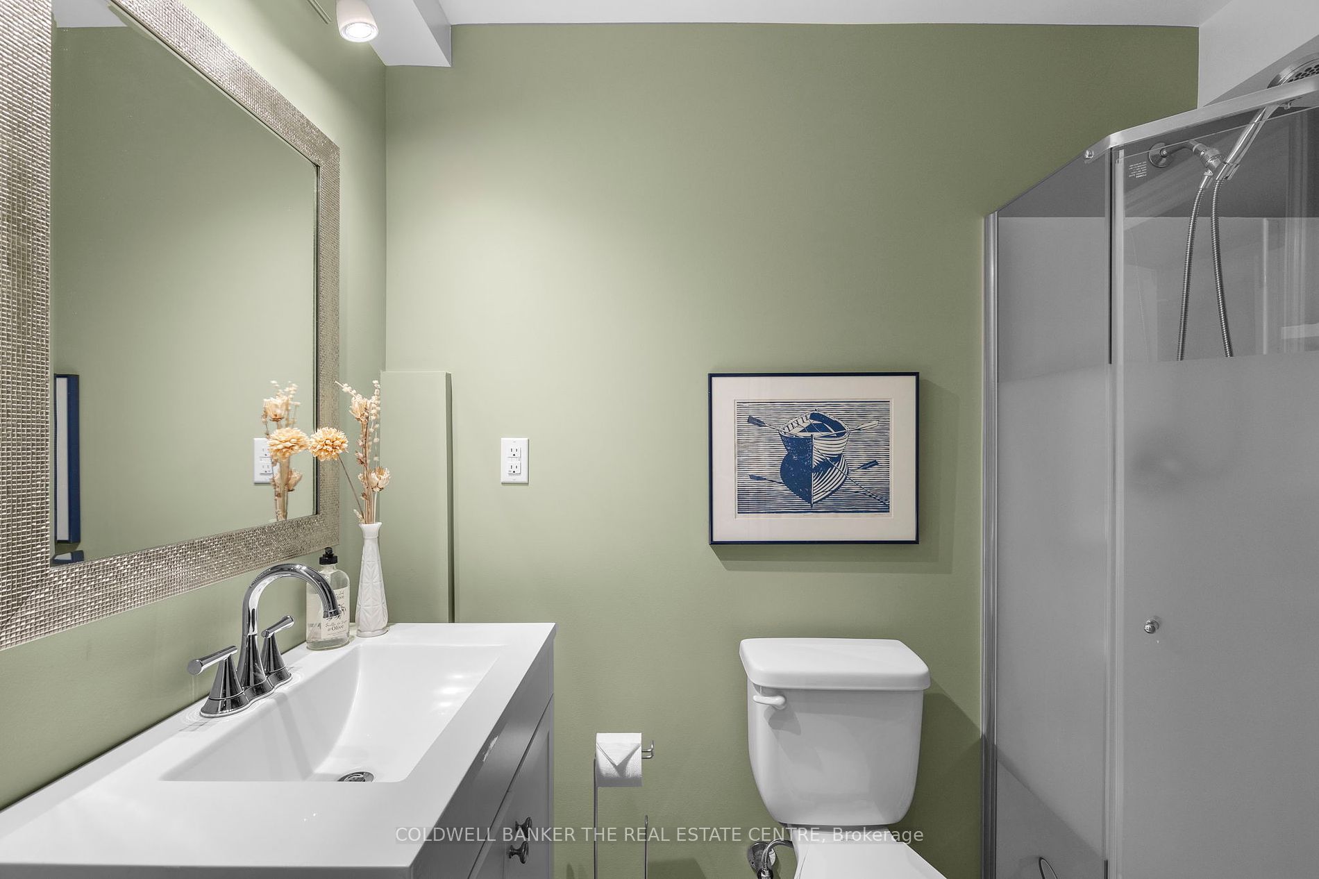 35 Lister Dr Property Photo 16