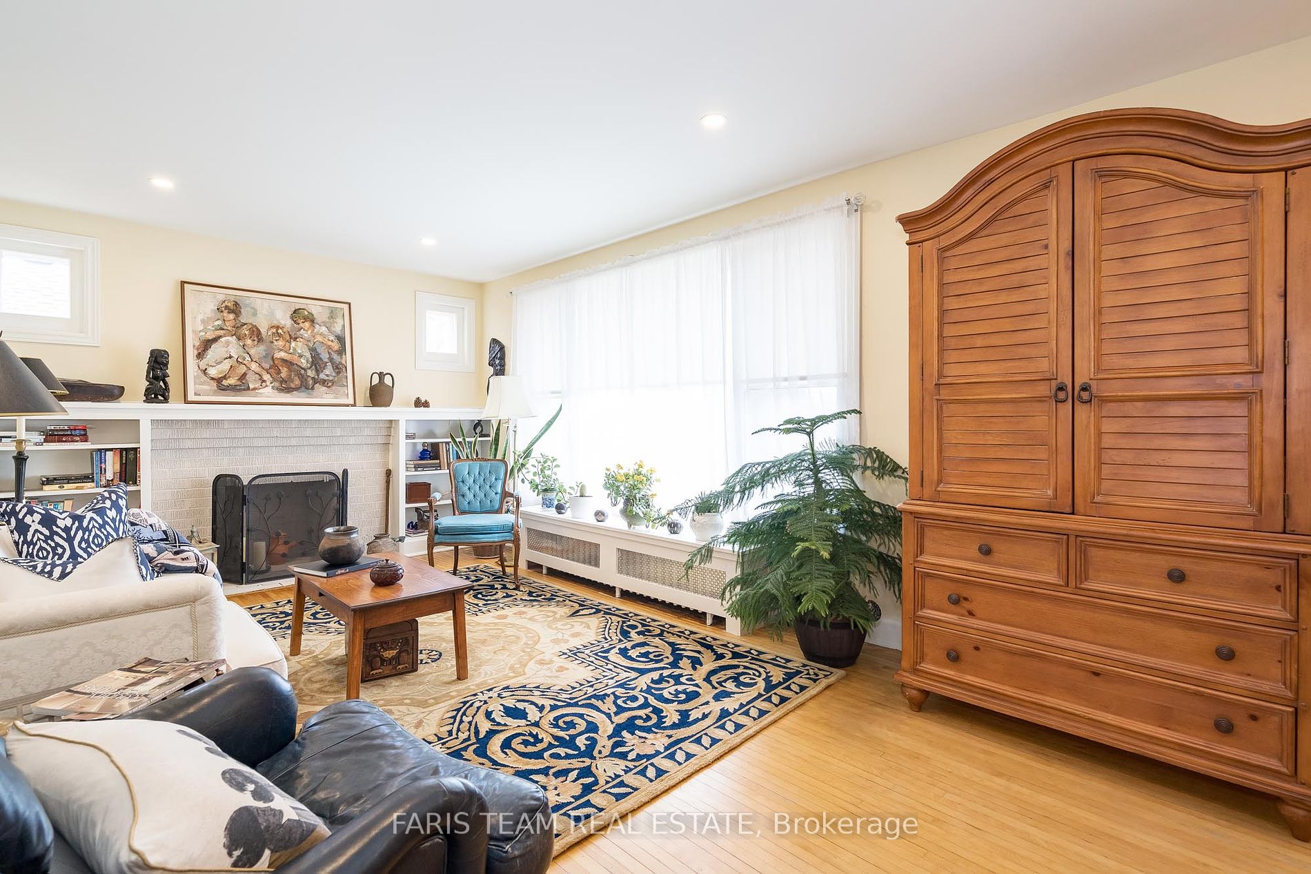 208 Edward St Property Photo 26