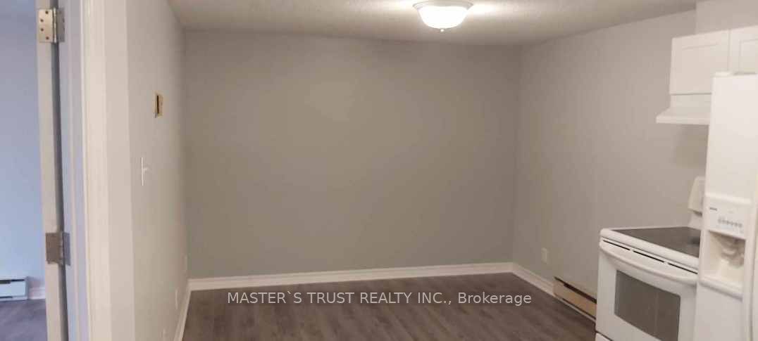 286 Georgian Dr Property Photo 7