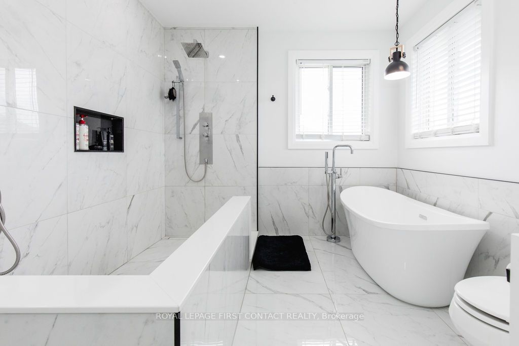 30 Livia Herman Way Property Photo 16