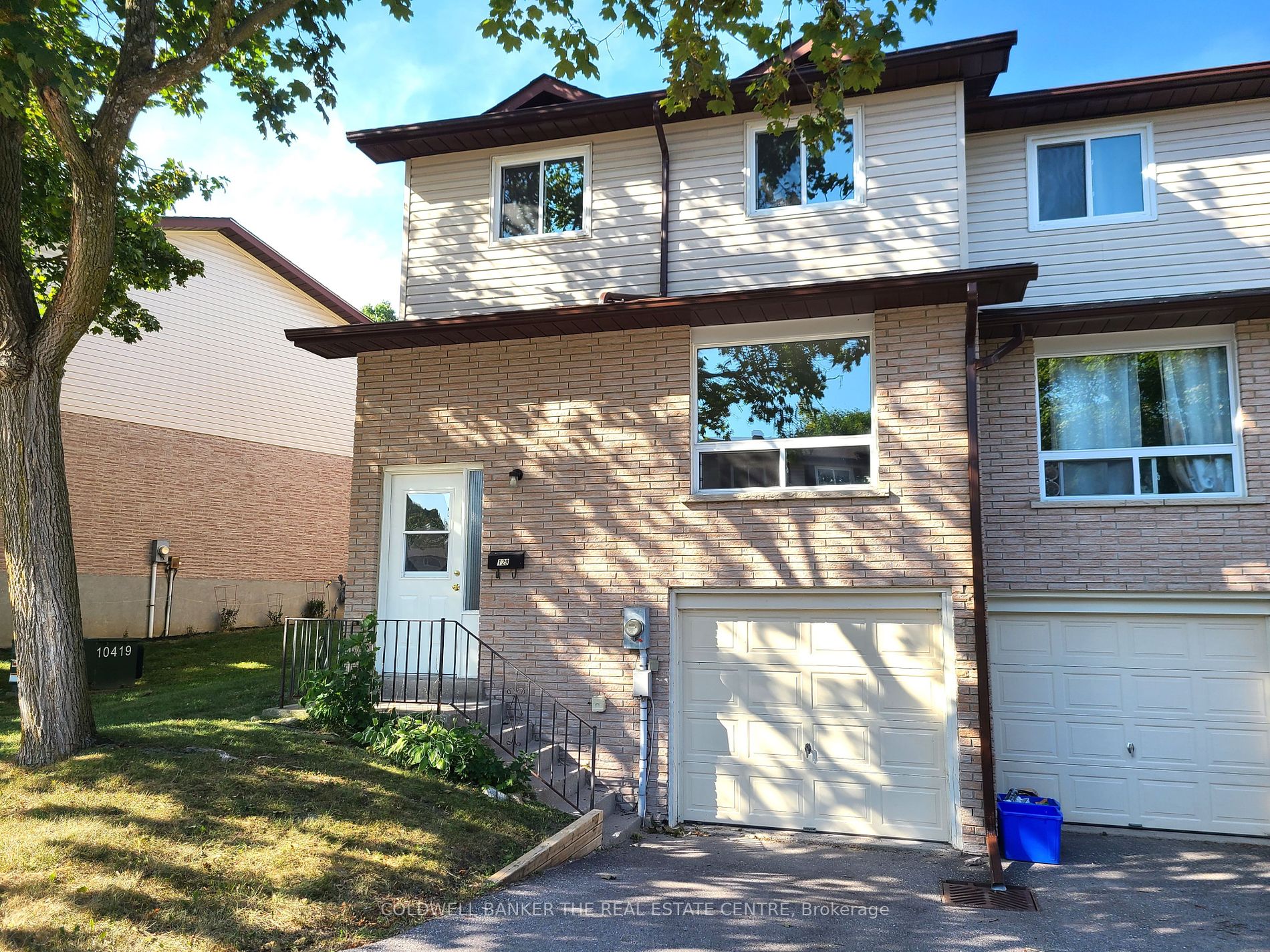 1095 Mississaga St W 49 Property Photo 1