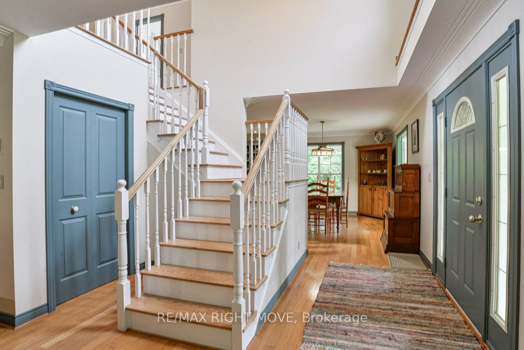 1390 Warminster Sideroad Property Photo 8