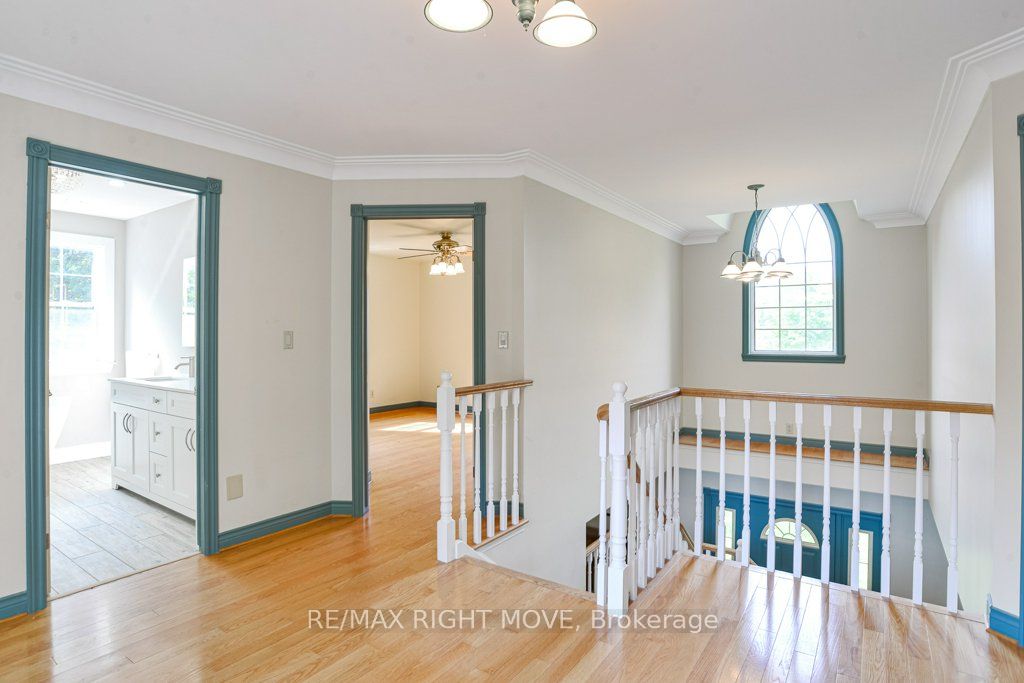 1390 Warminster Side Road Property Photo 17