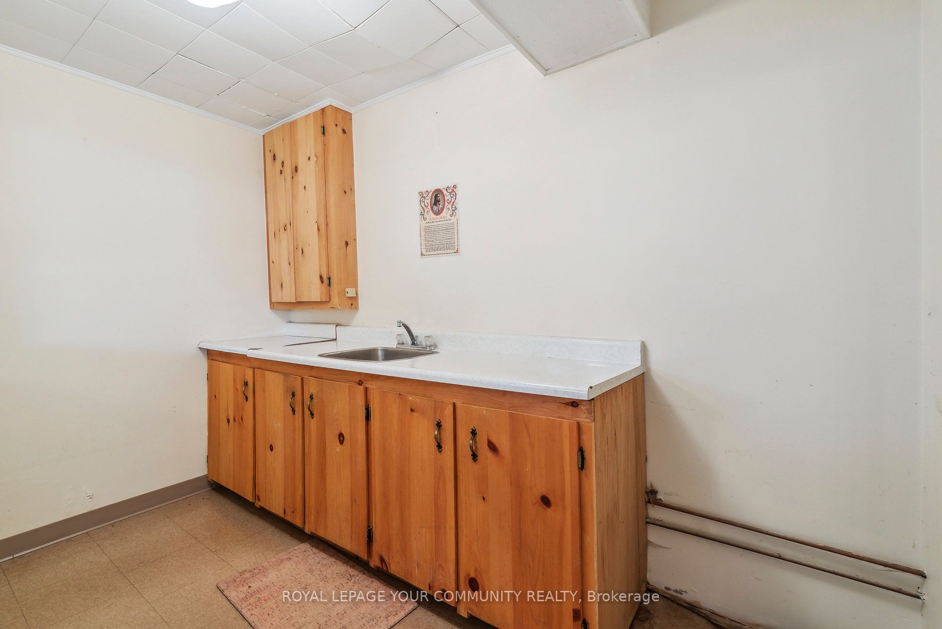 364 Regent St Property Photo 19