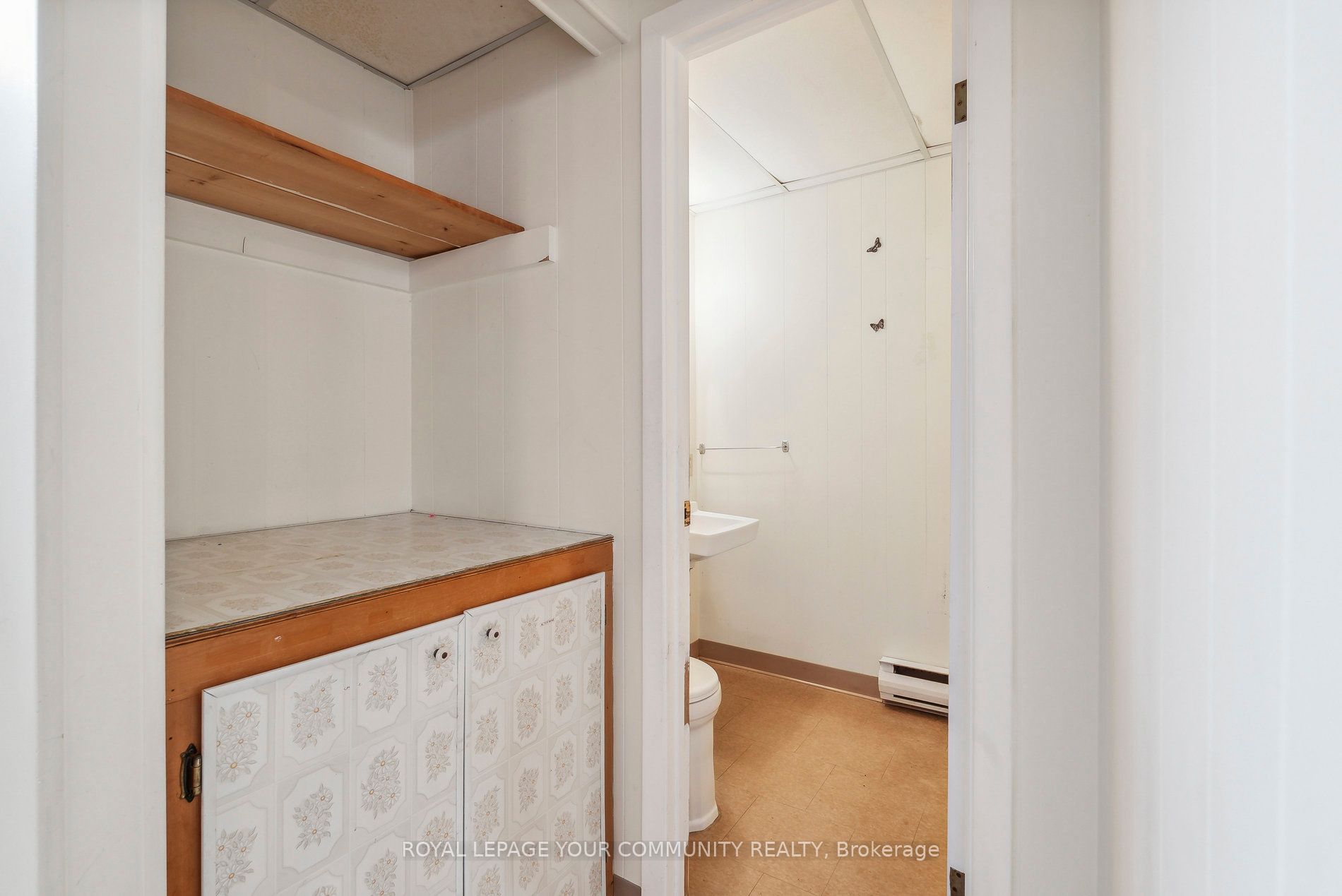 364 Regent St Property Photo 28