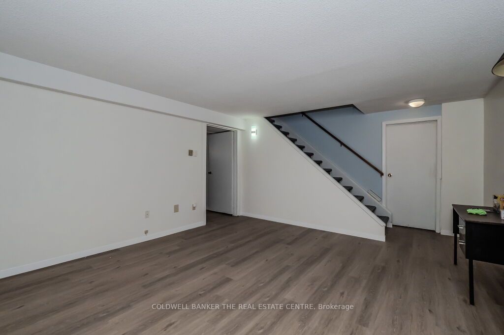 5 Thicketwood Place Property Photo 27