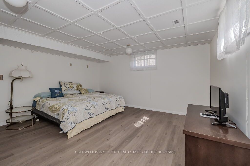 5 Thicketwood Place Property Photo 32