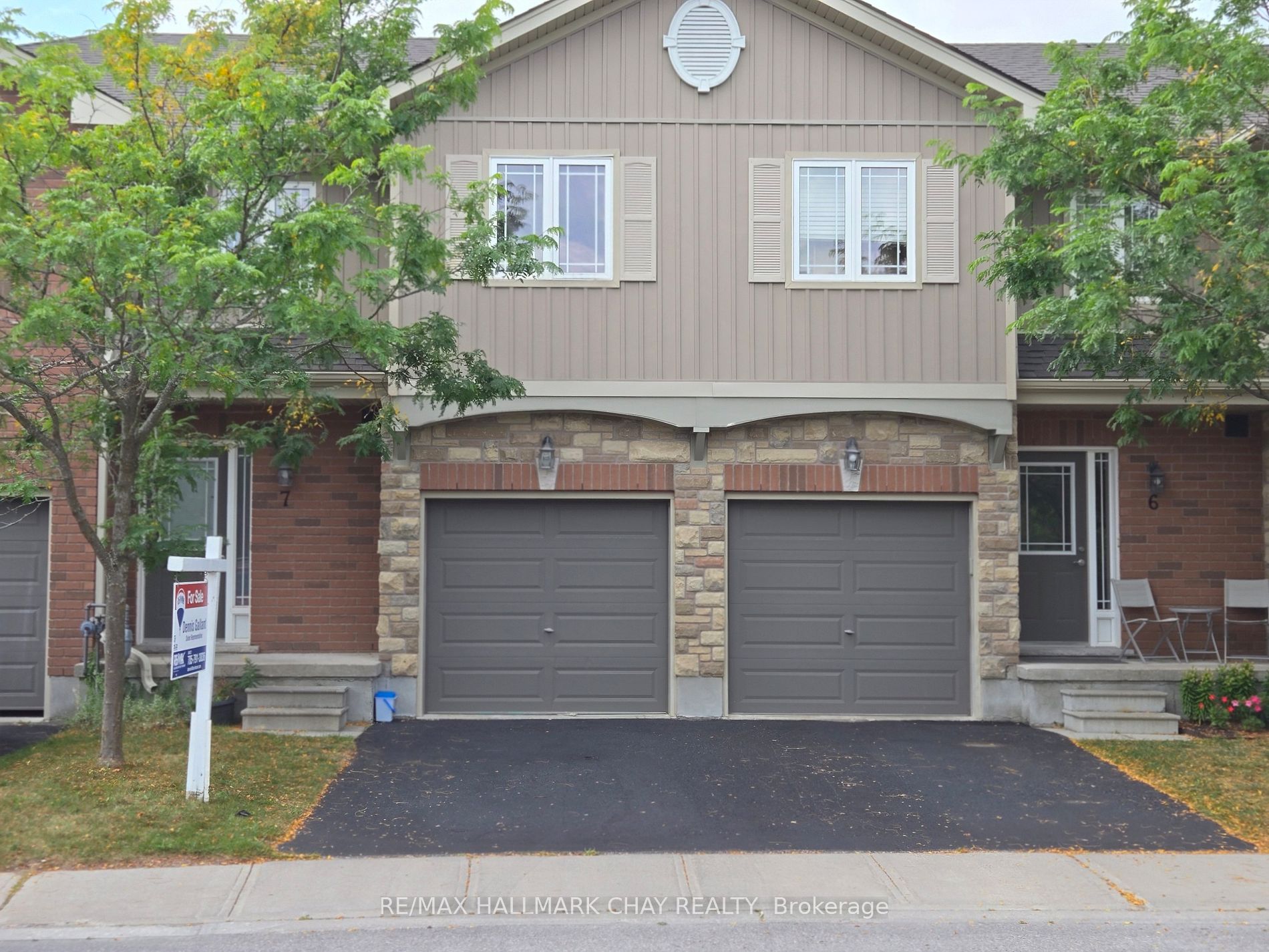 204 Alva St S Property Photo
