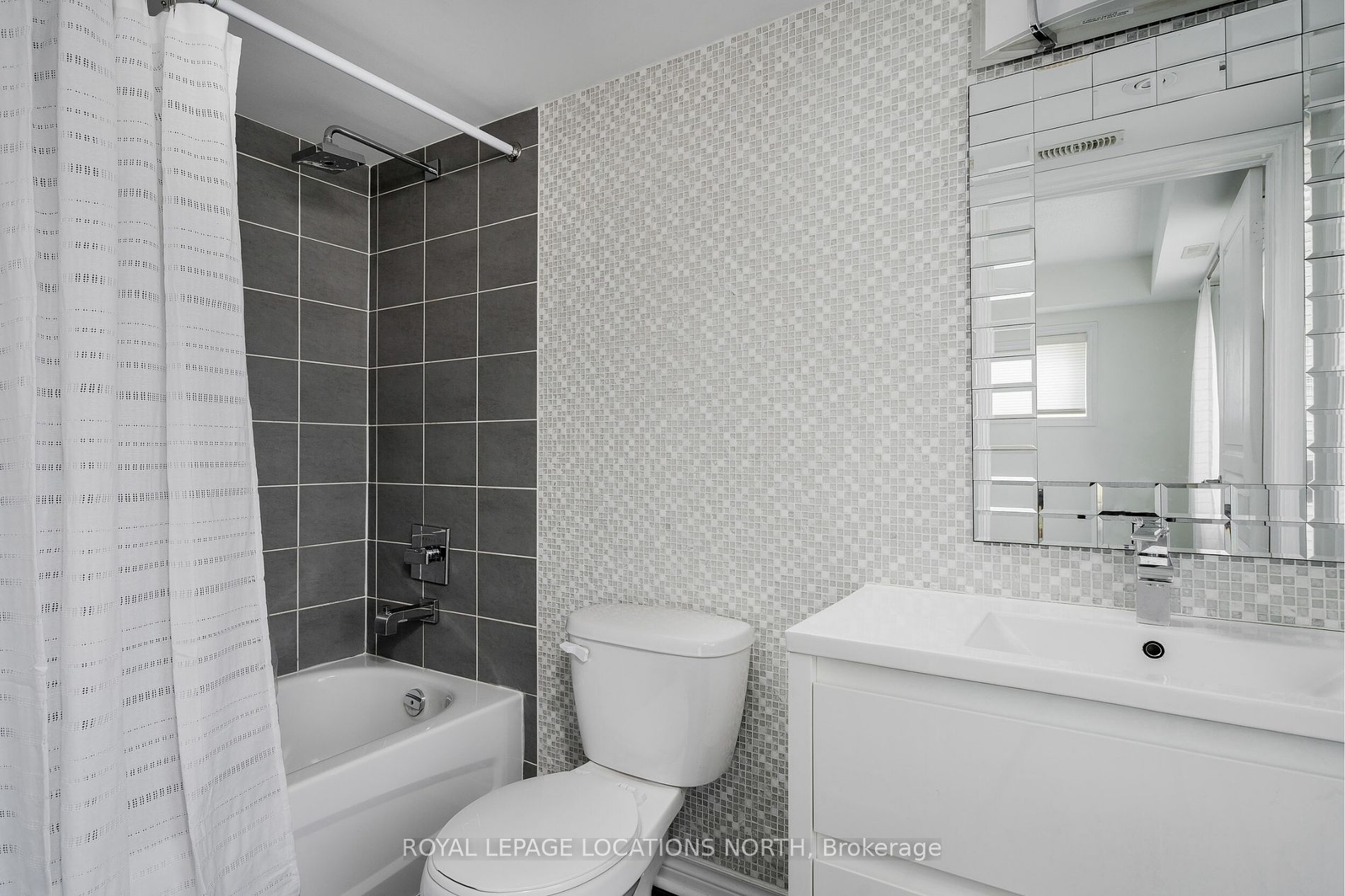 8 Brandy Lane Dr 42 Property Photo 5