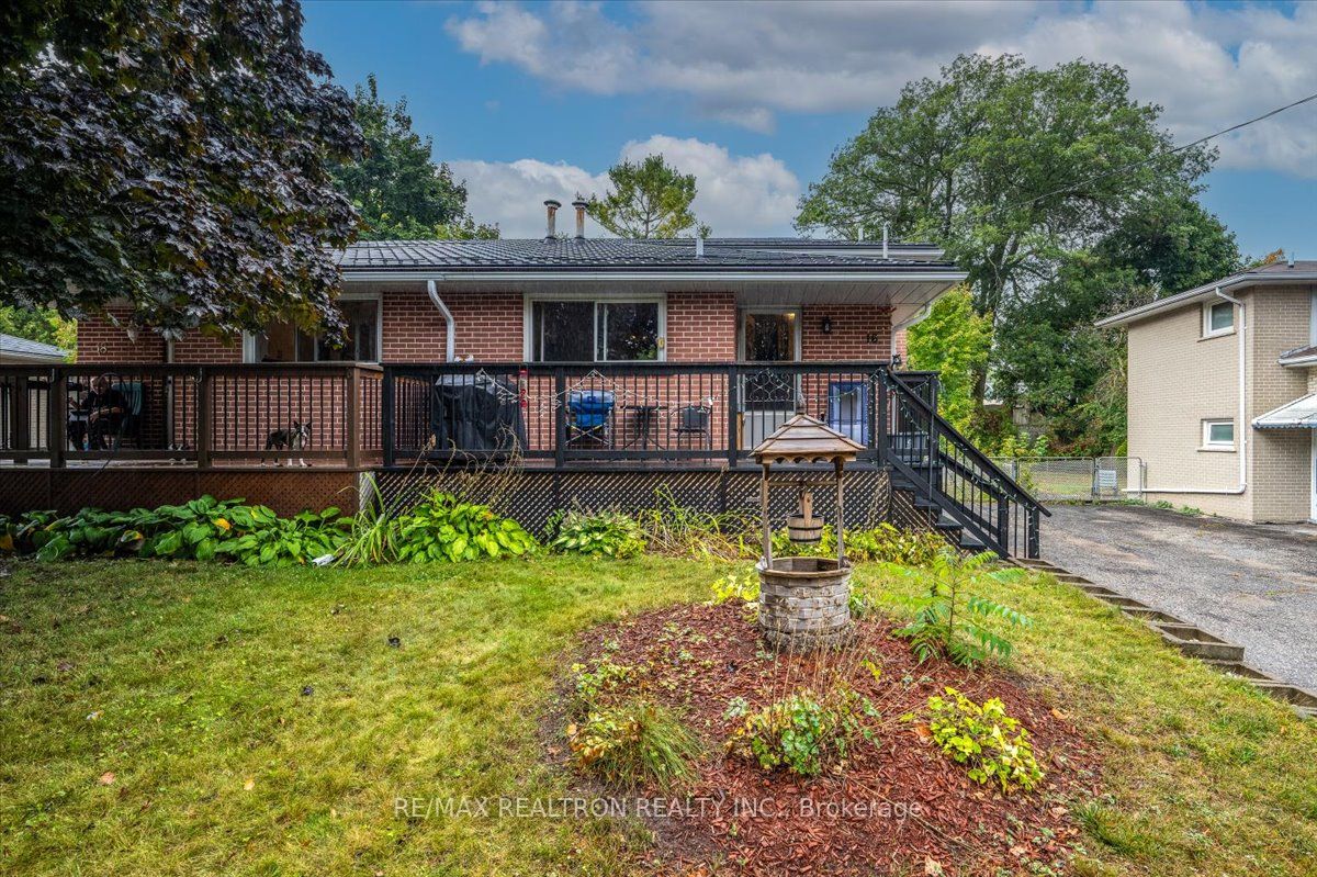 16 Charlbrook Ave Property Photo 18