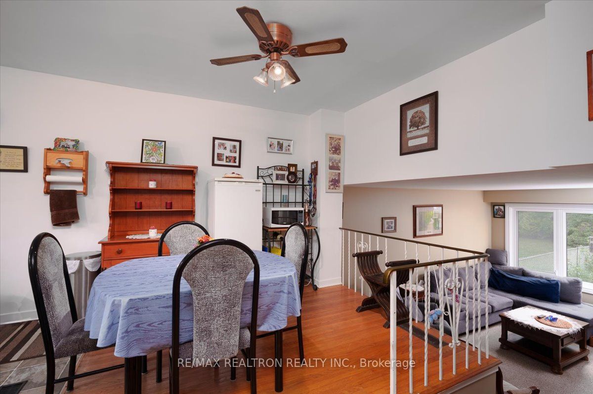 16 Charlbrook Ave Property Photo 20