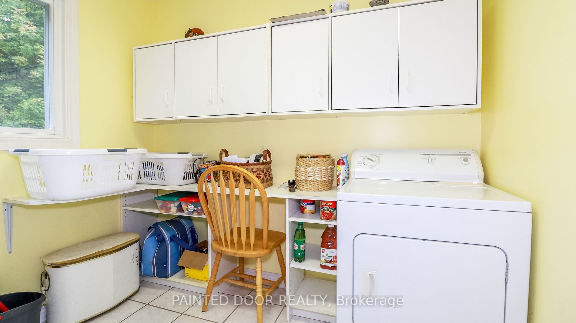 350 5 W Property Photo 15