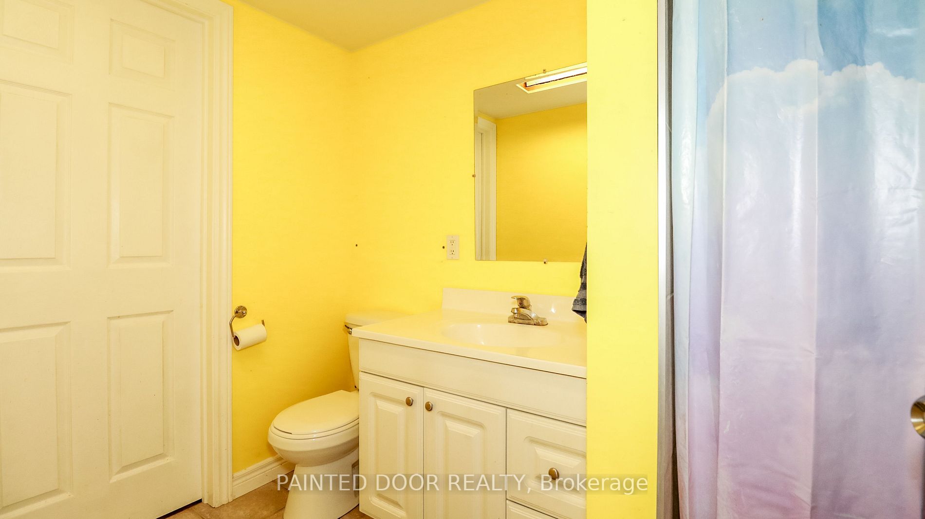 350 5 W Property Photo 18