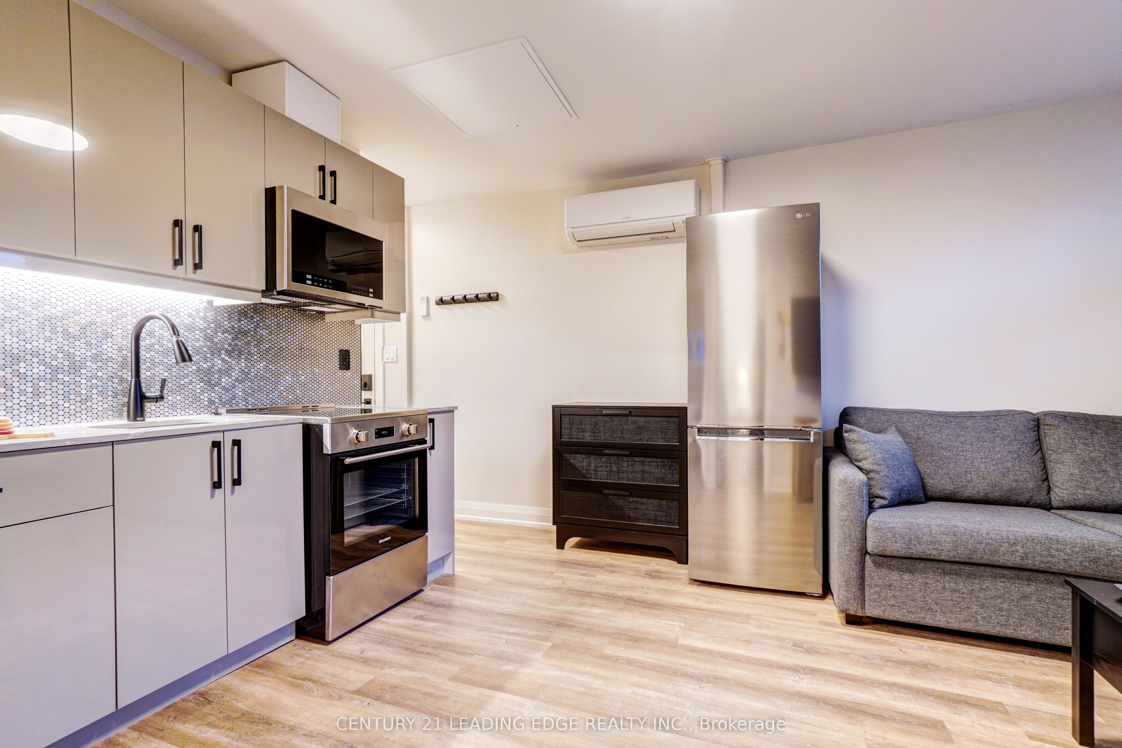148 Mosley Street Property Photo 25
