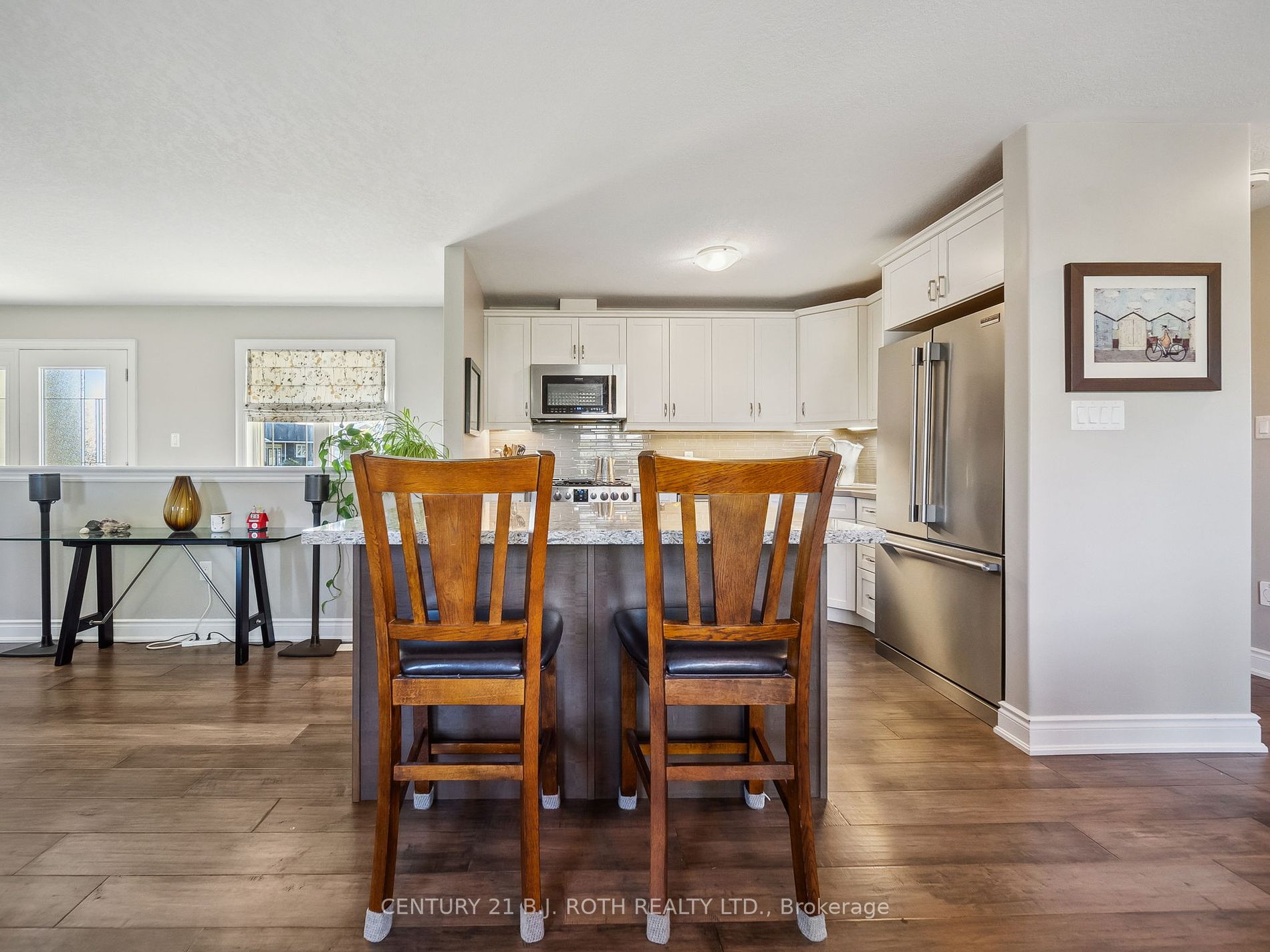 35 Grace Cres Property Photo 2