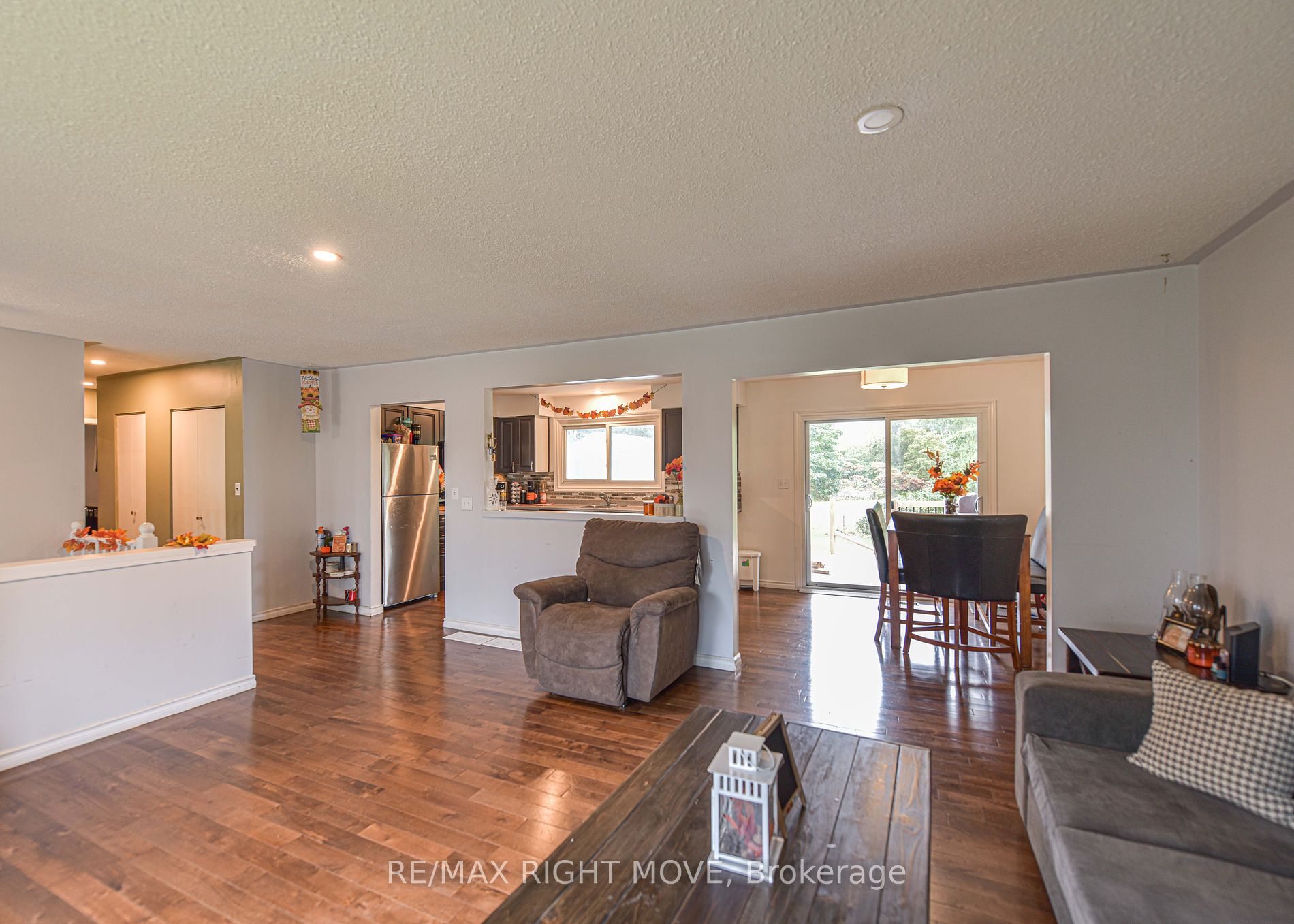 8732 Hwy 12 Property Photo 6