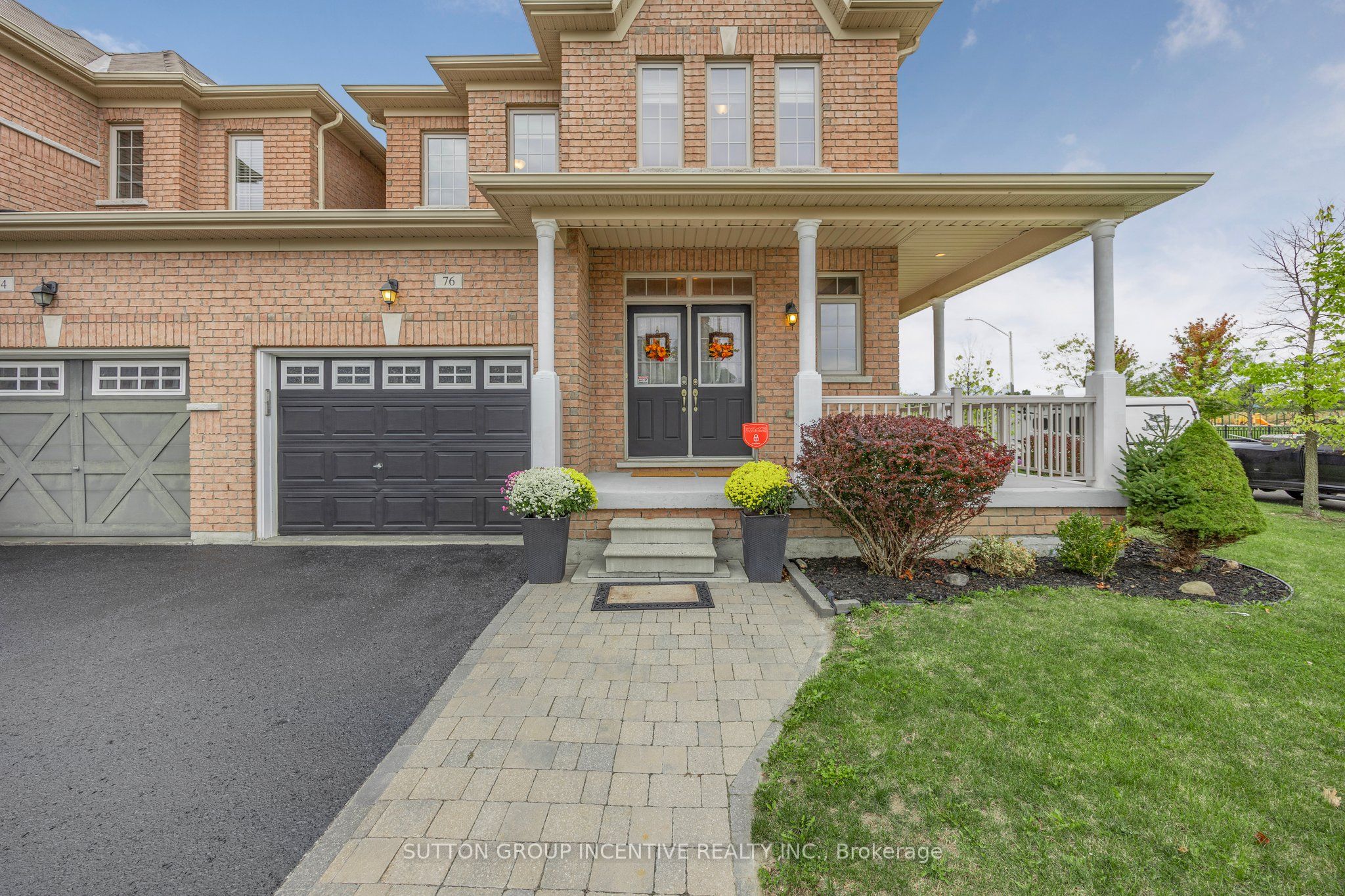 76 Forsyth Crescent Property Photo 4