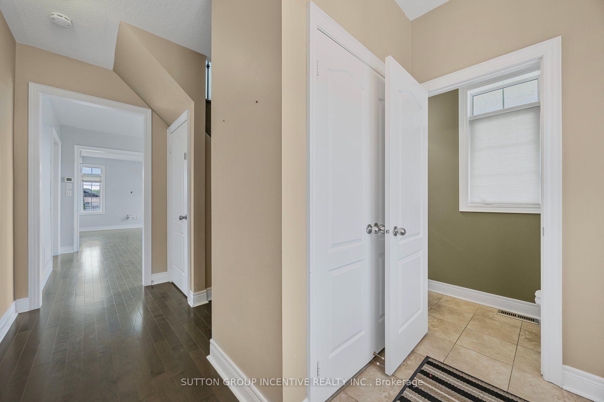 76 Forsyth Crescent Property Photo 6
