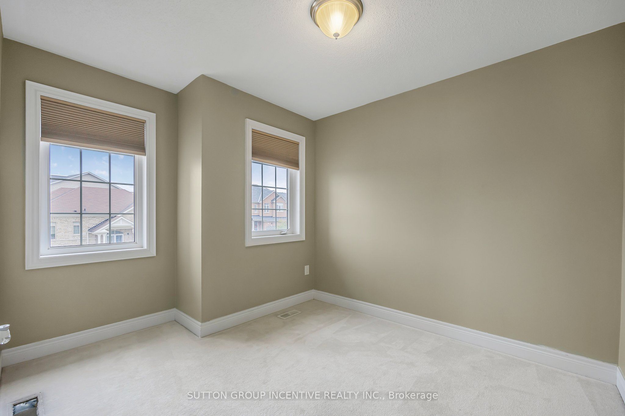 76 Forsyth Crescent Property Photo 19