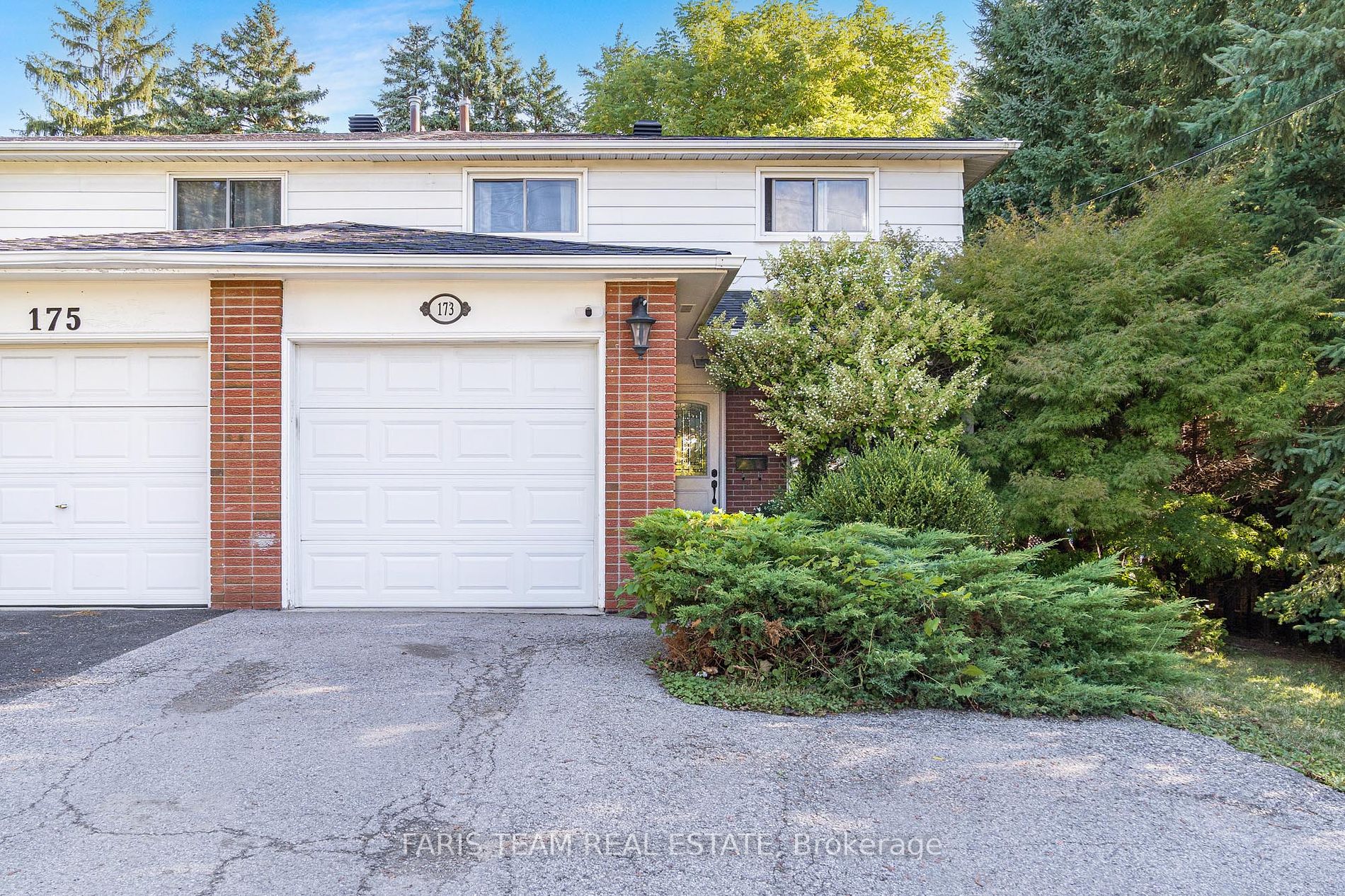 173 Toronto St Property Photo