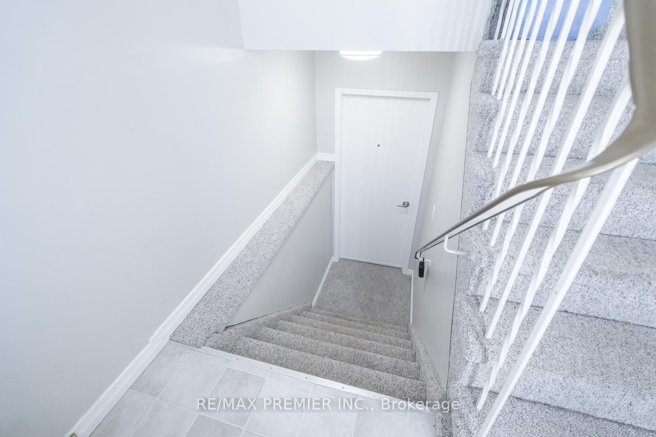 22 Bristow Crt Property Photo 9