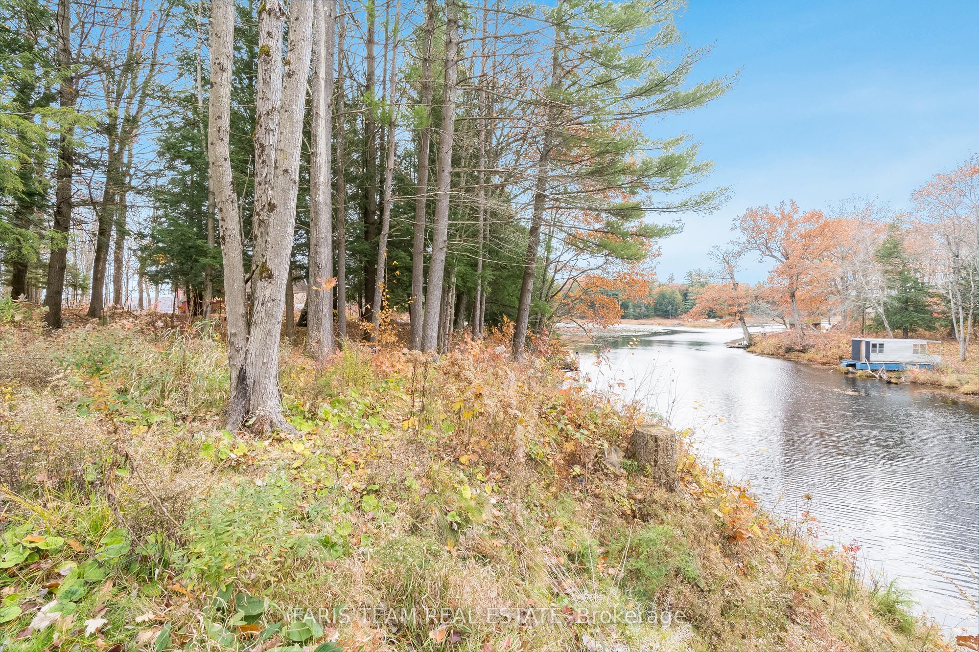1474 Otter Point Road Property Photo 7
