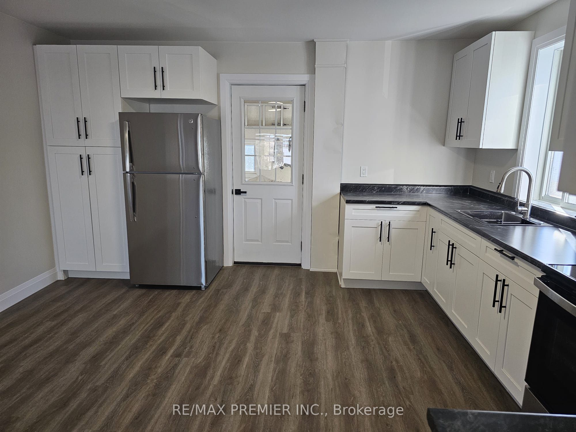 43 Kirkpatrick Street Property Photo 6