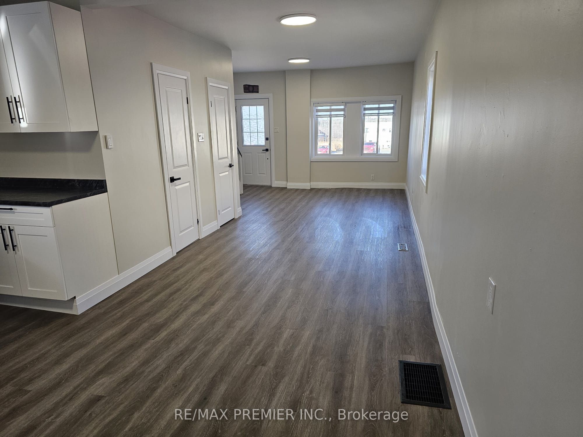 43 Kirkpatrick Street Property Photo 7
