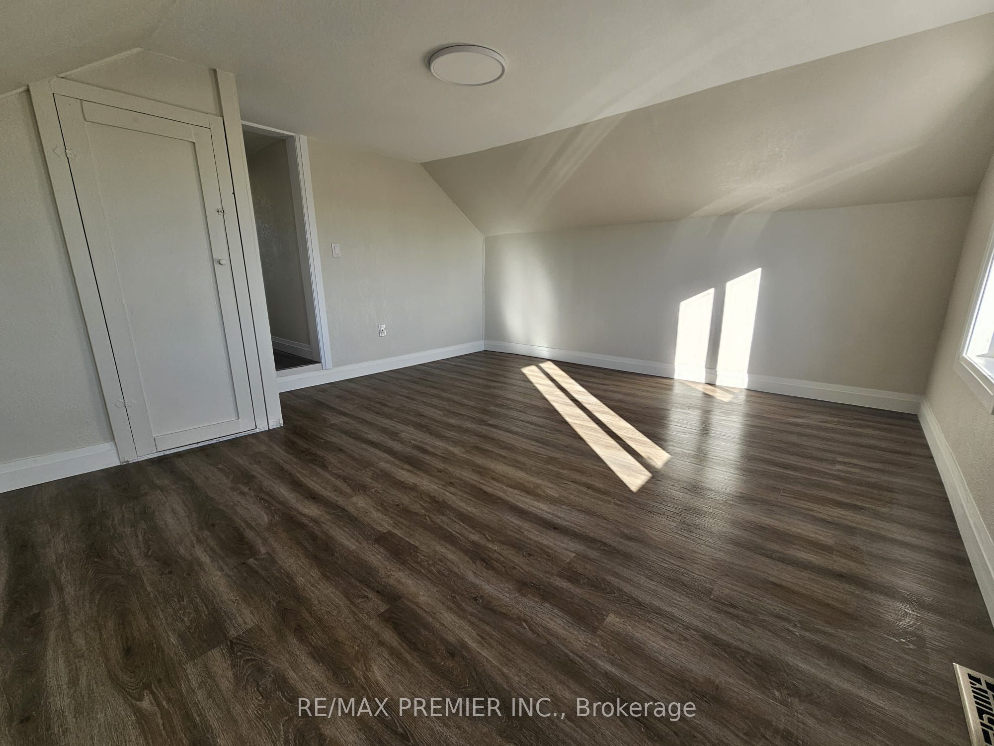 43 Kirkpatrick Street Property Photo 16