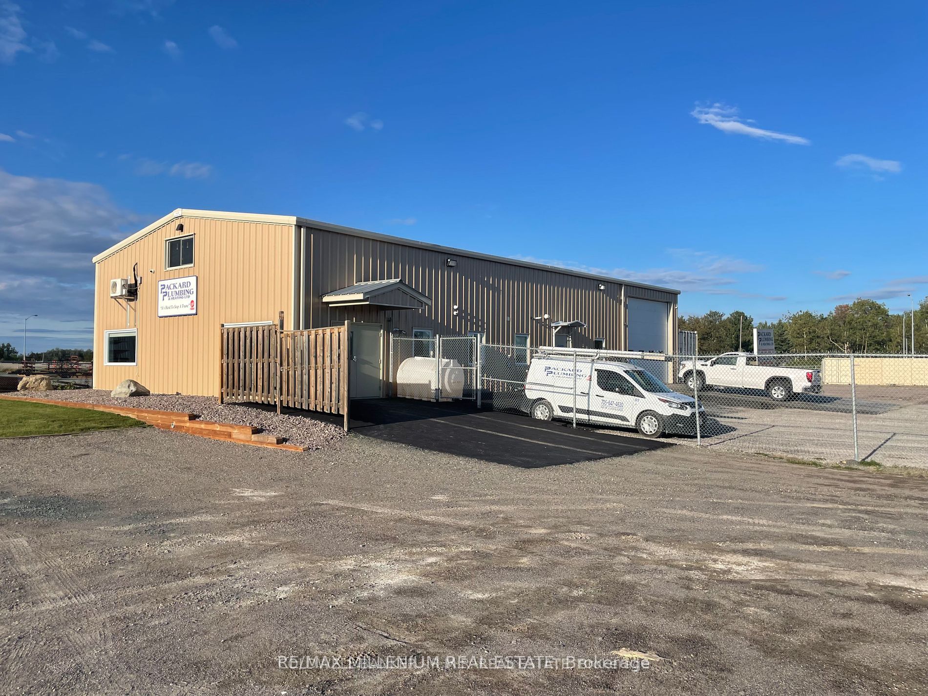 8231 Industrial Park Road Property Photo 1