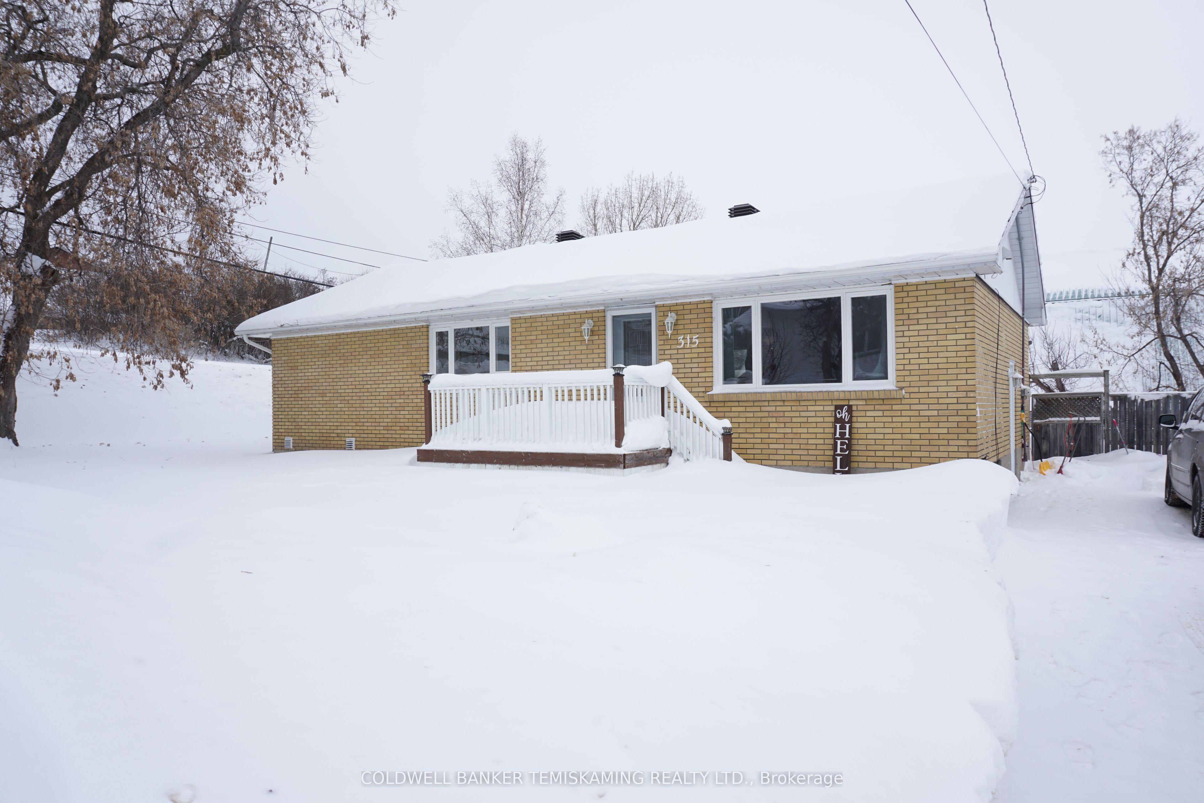 315 Marcella Street Property Photo