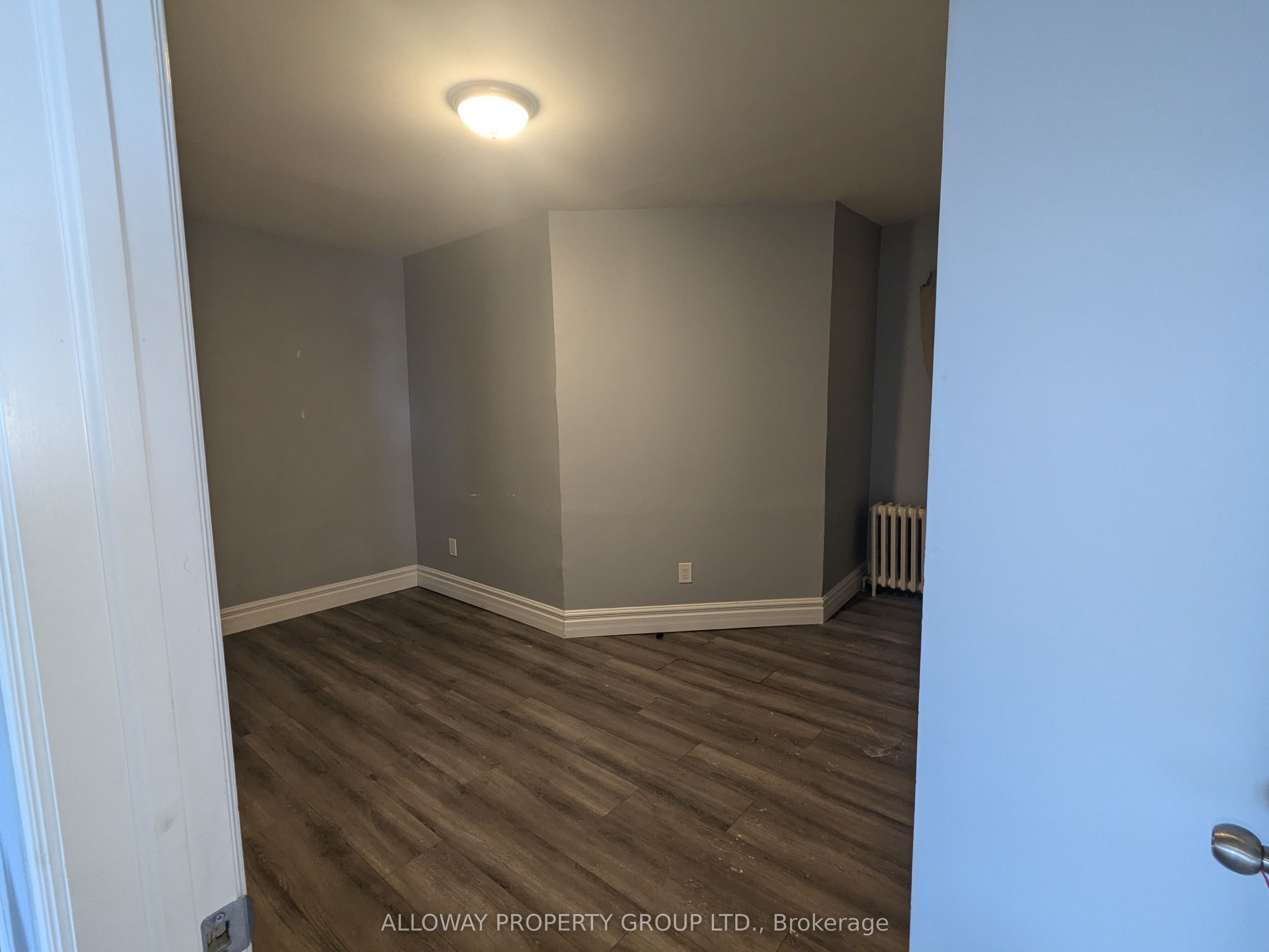 84 Main St Property Photo 3