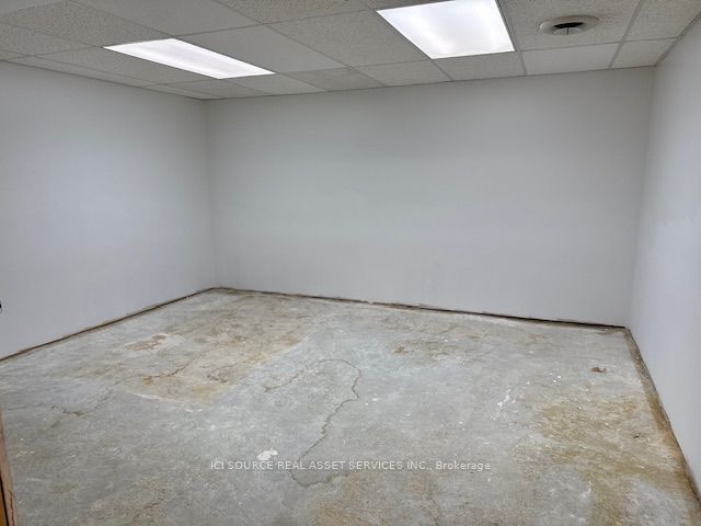 100 Government Road Property Photo 10