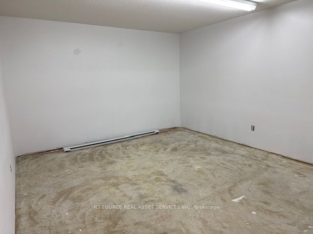100 Government Road Property Photo 12