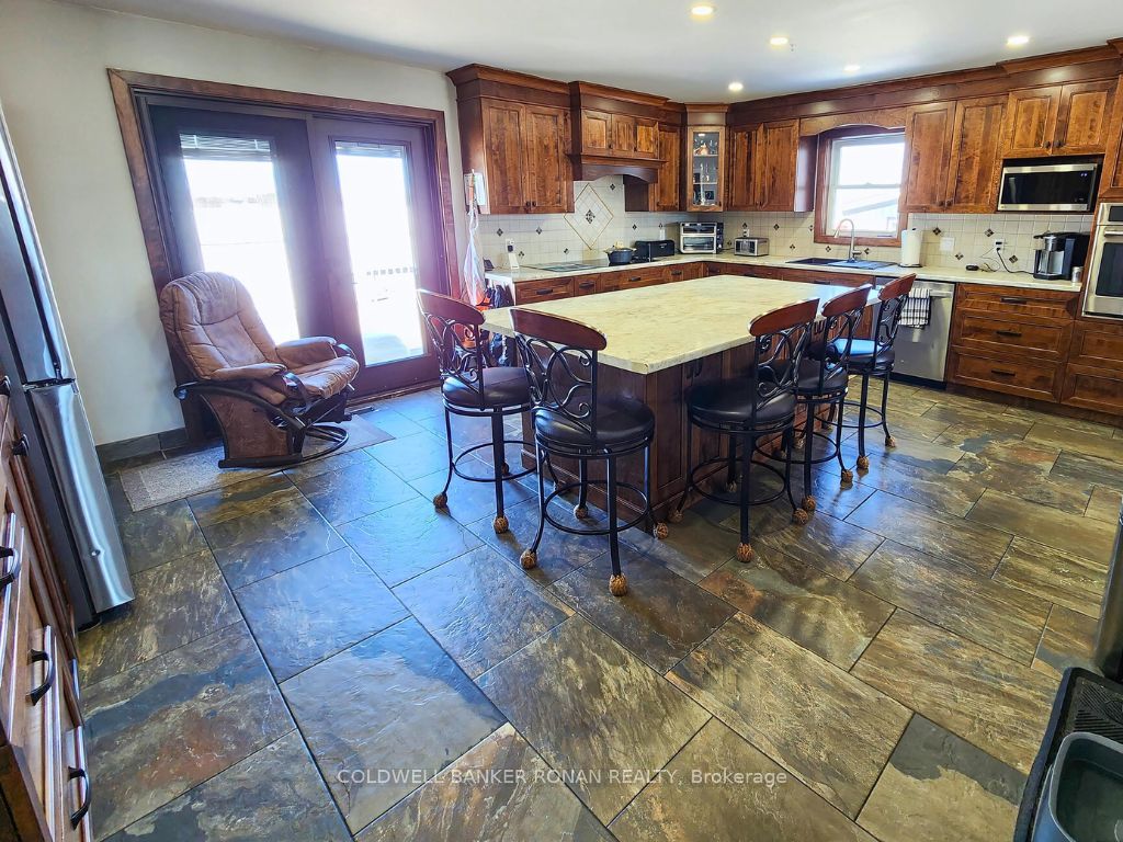 328535 Highway 560 N/a Property Photo 4