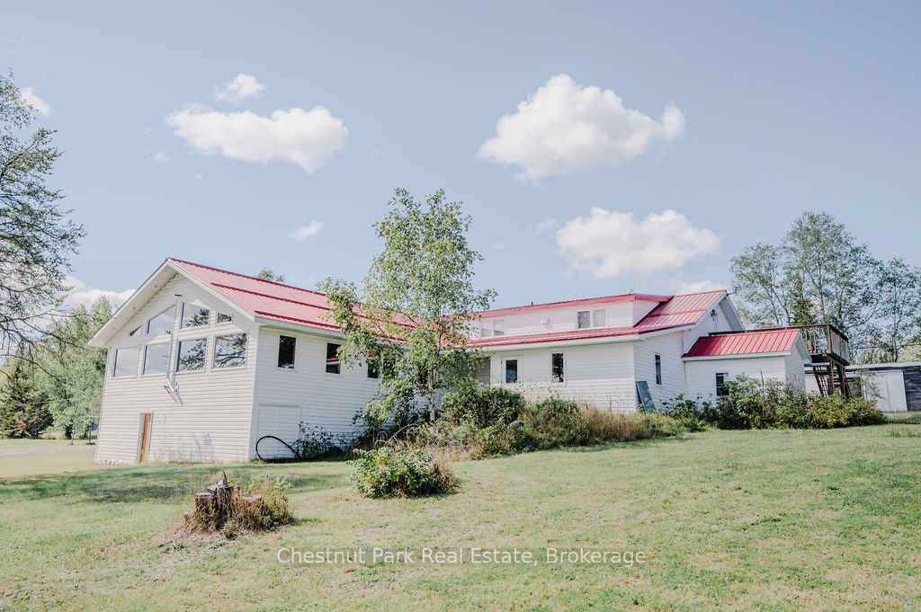 501 Resort Road Property Photo 3