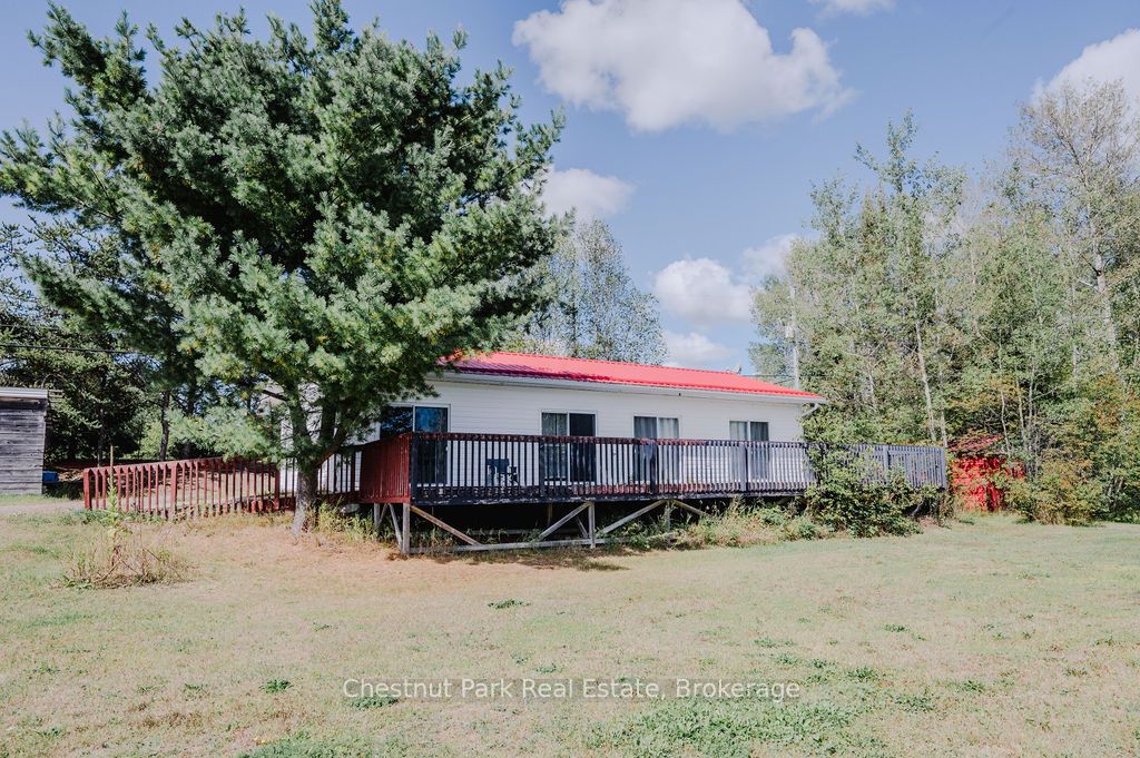 501 Resort Road Property Photo 4