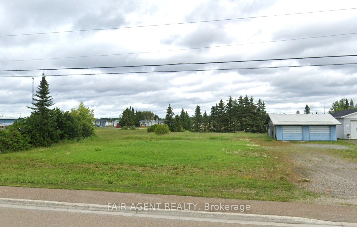 318 Highway 11 Property Photo 1