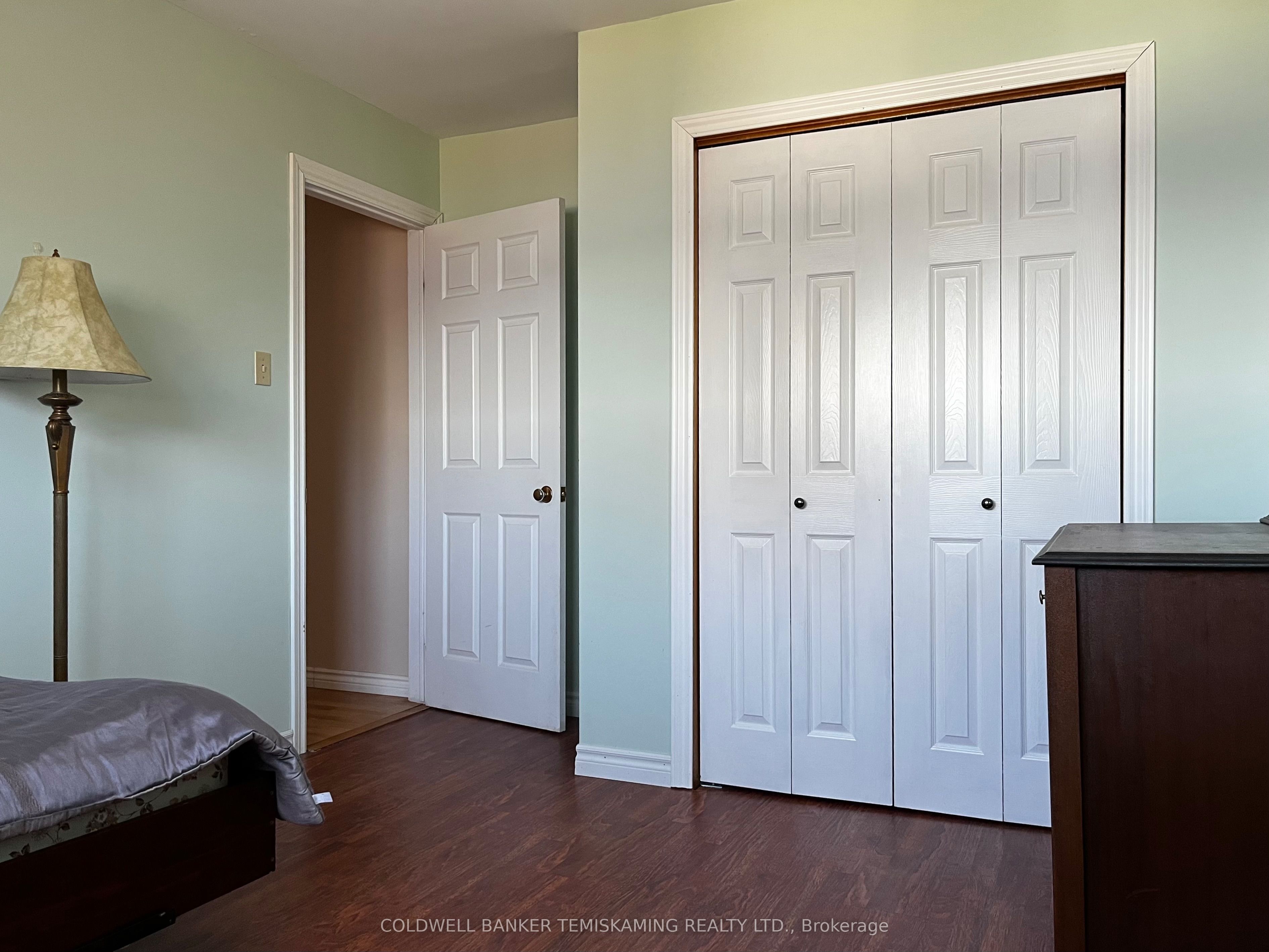 495 Lakeshore Road Property Photo 15