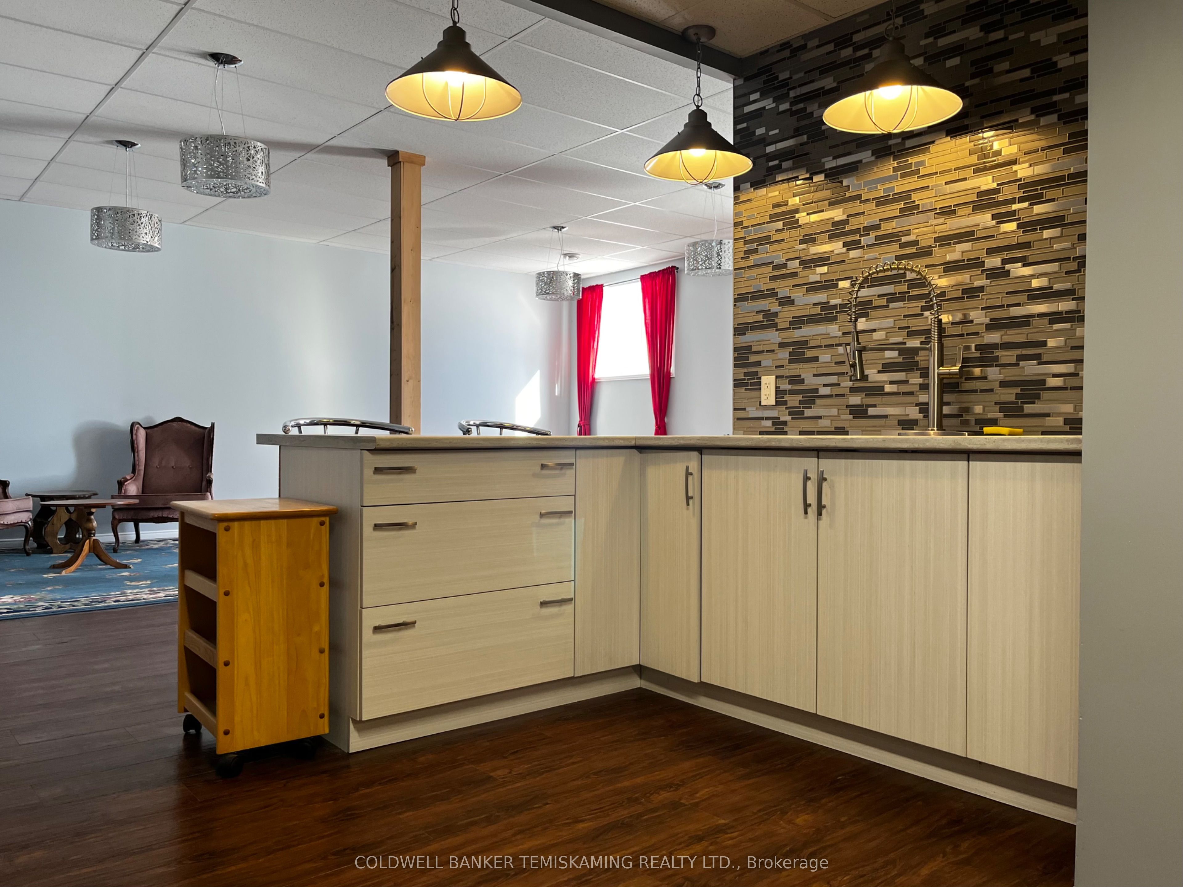 495 Lakeshore Road Property Photo 22
