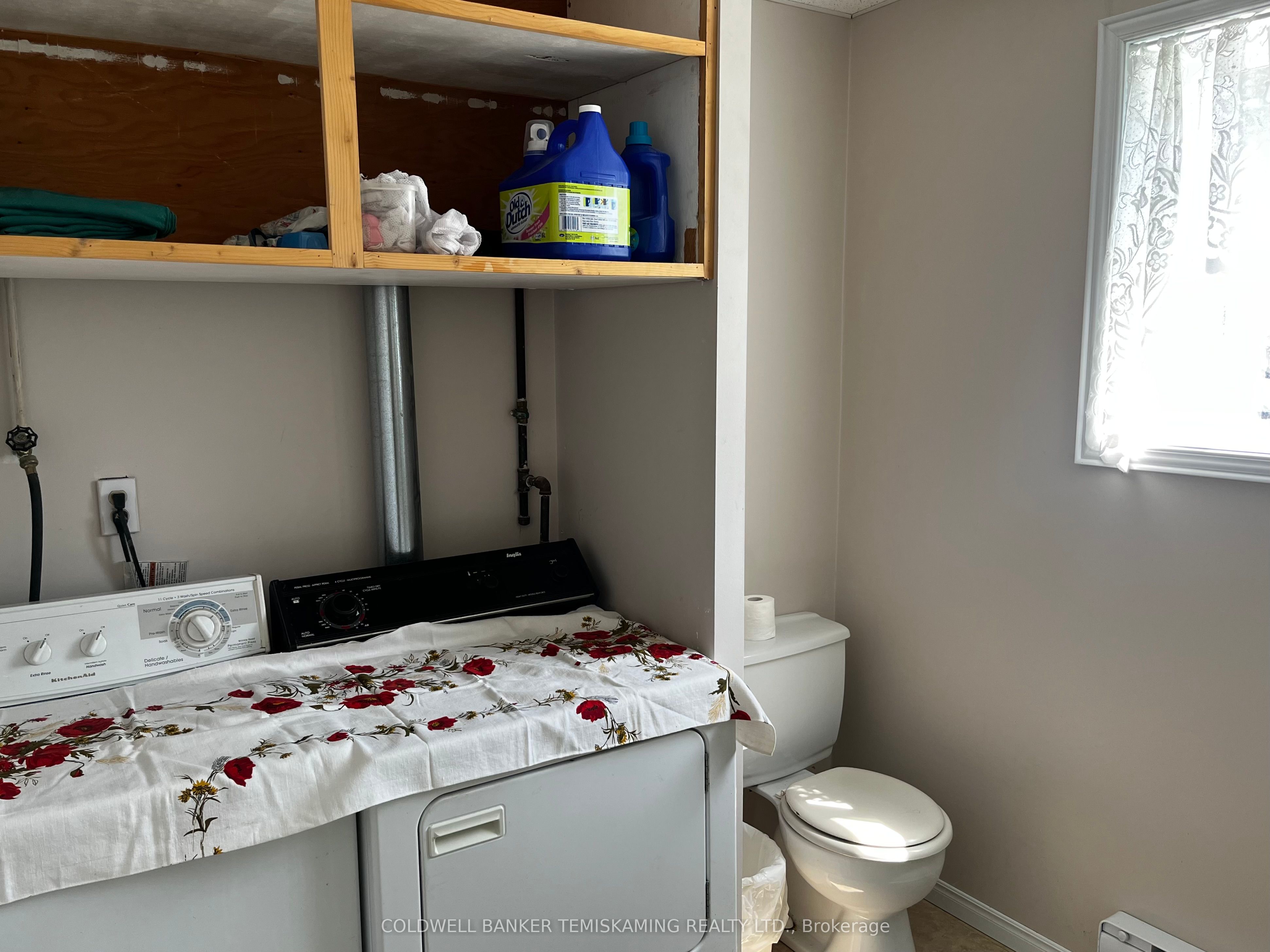 495 Lakeshore Road Property Photo 27