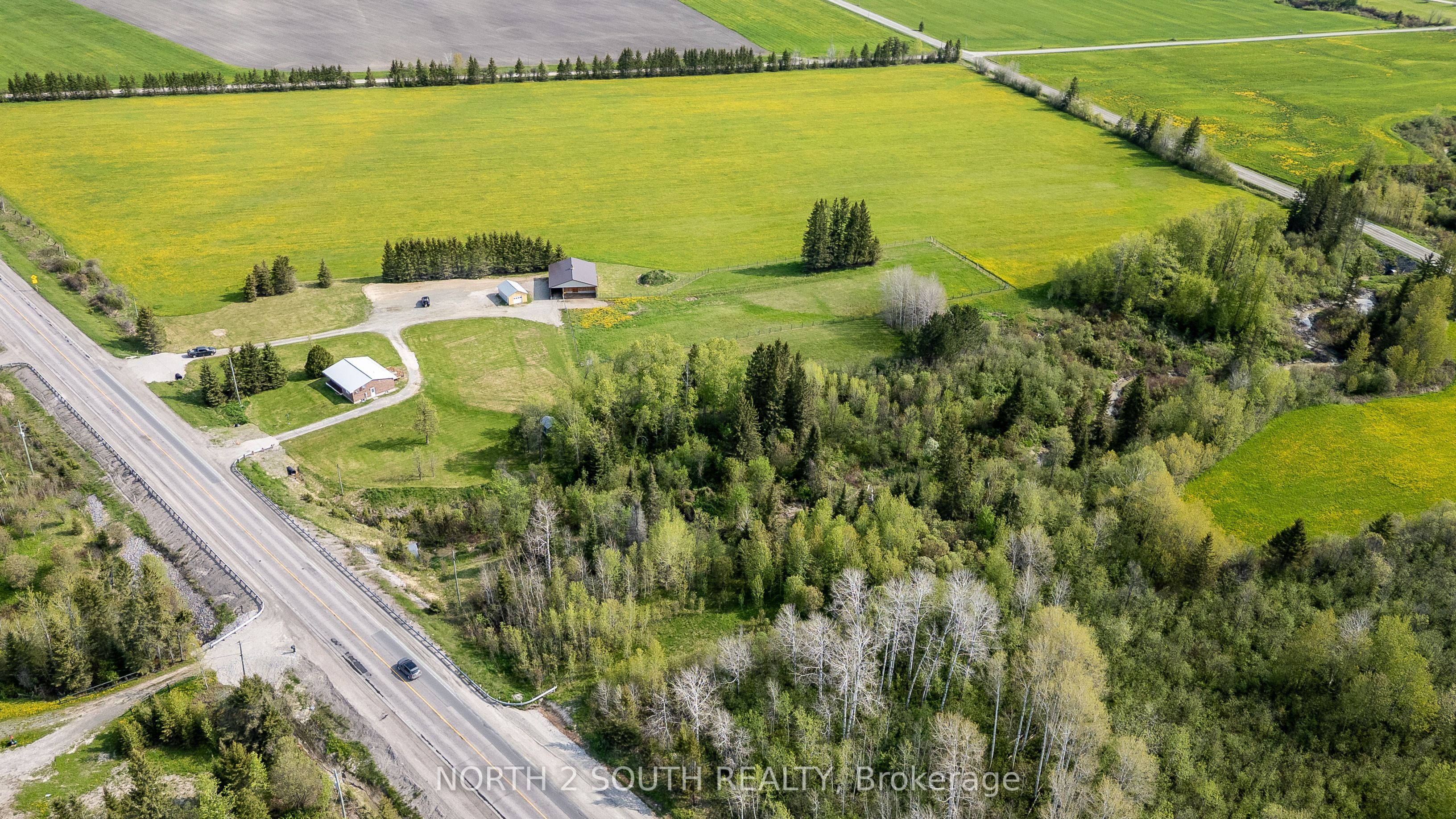 335147 Hwy 11 Property Photo 1