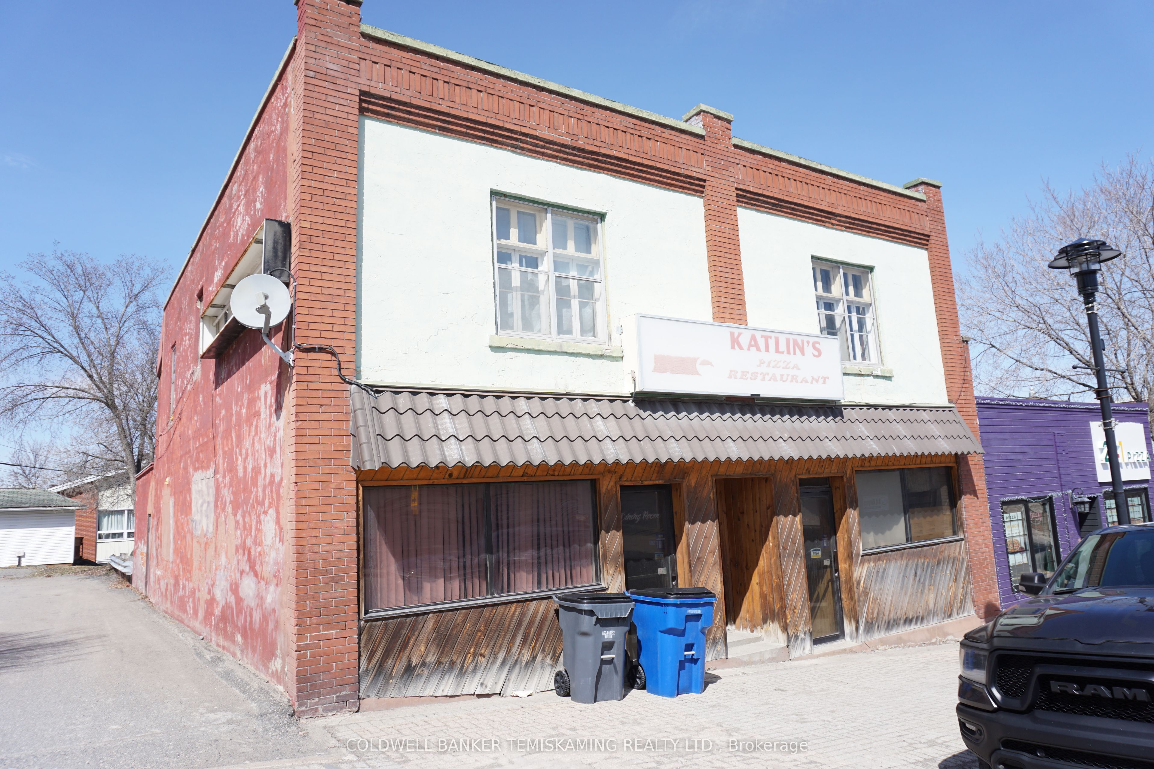 365 Main Street