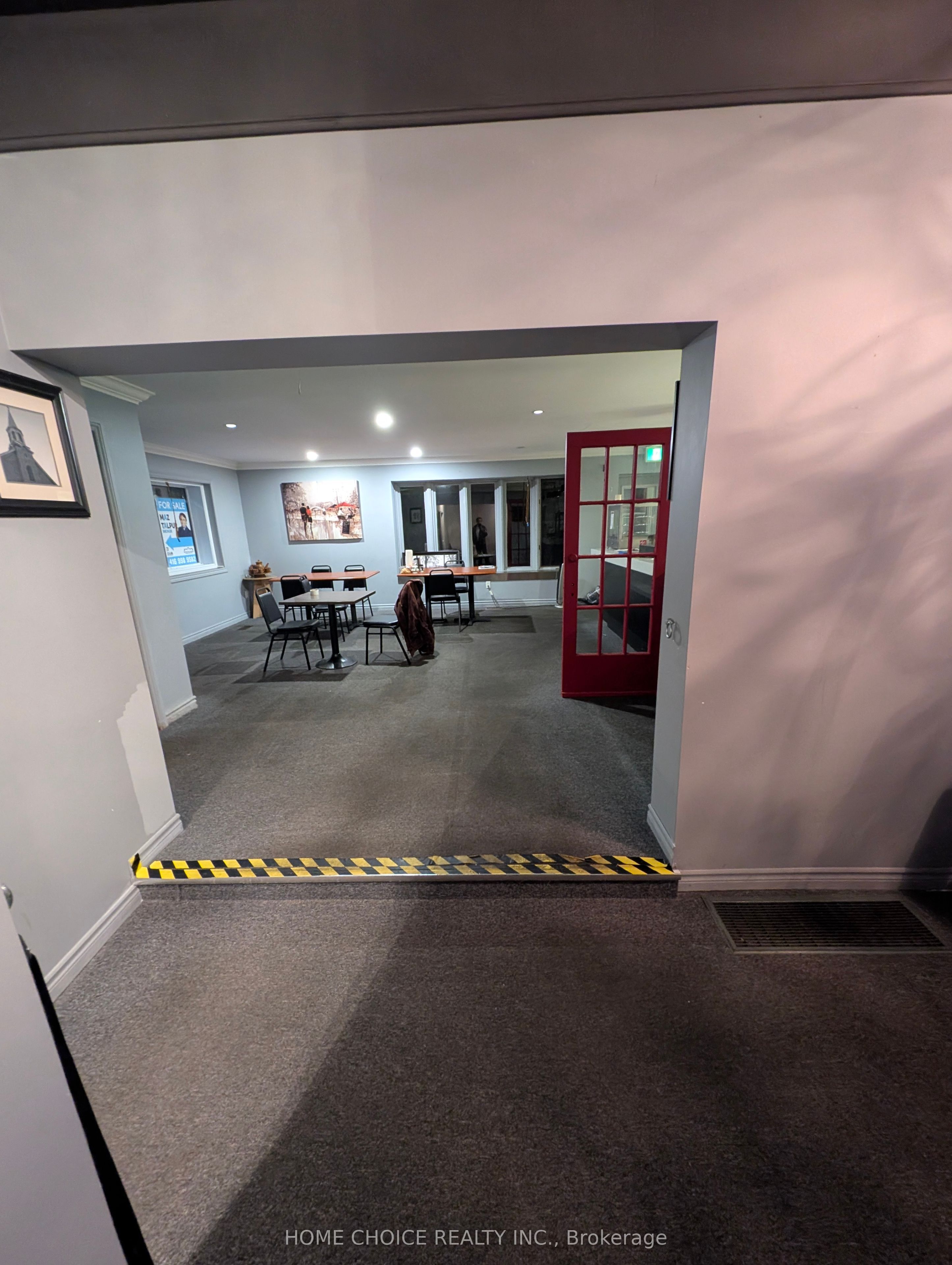 355 Main Street Property Photo 7