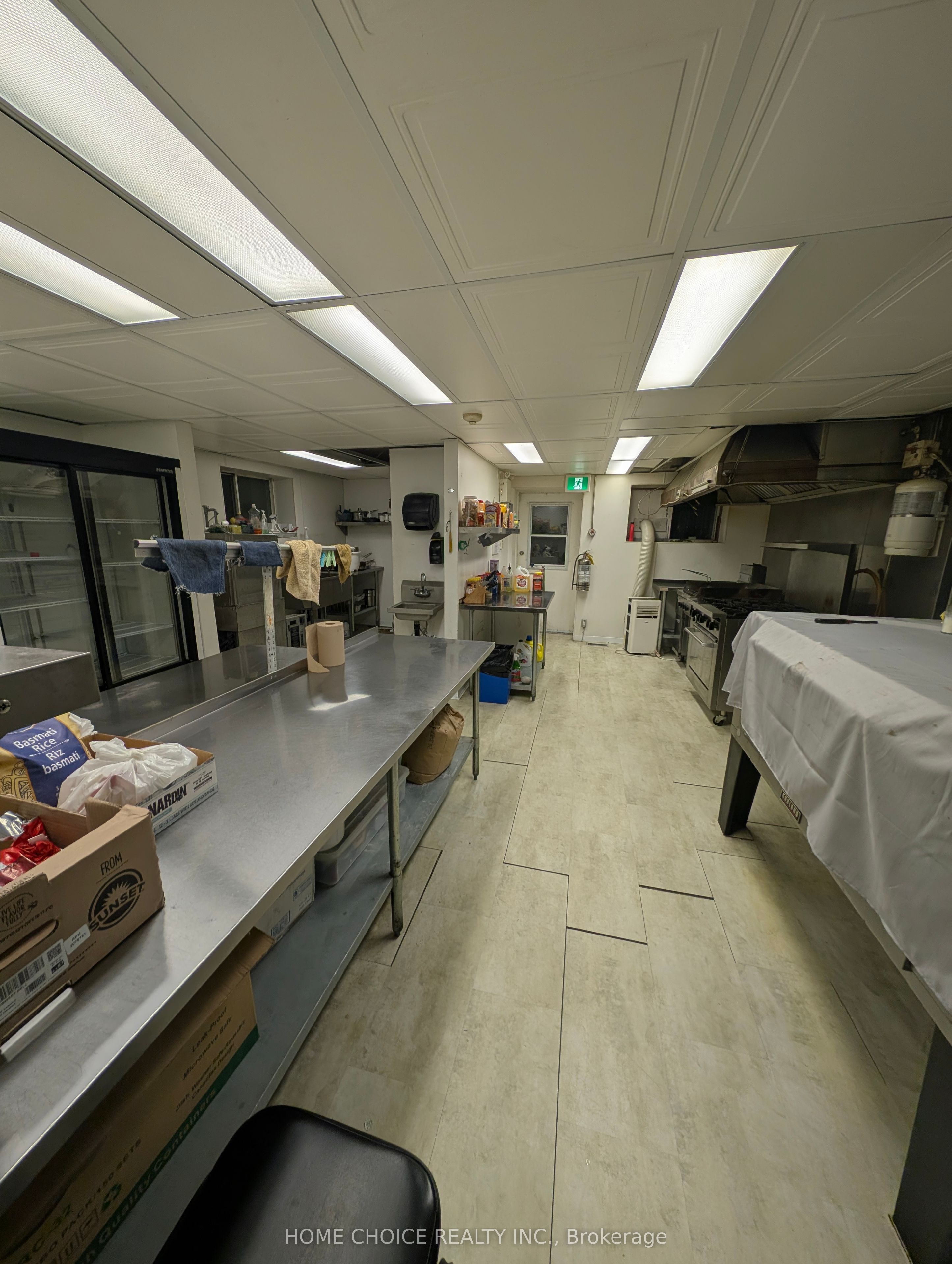 355 Main Street Property Photo 14